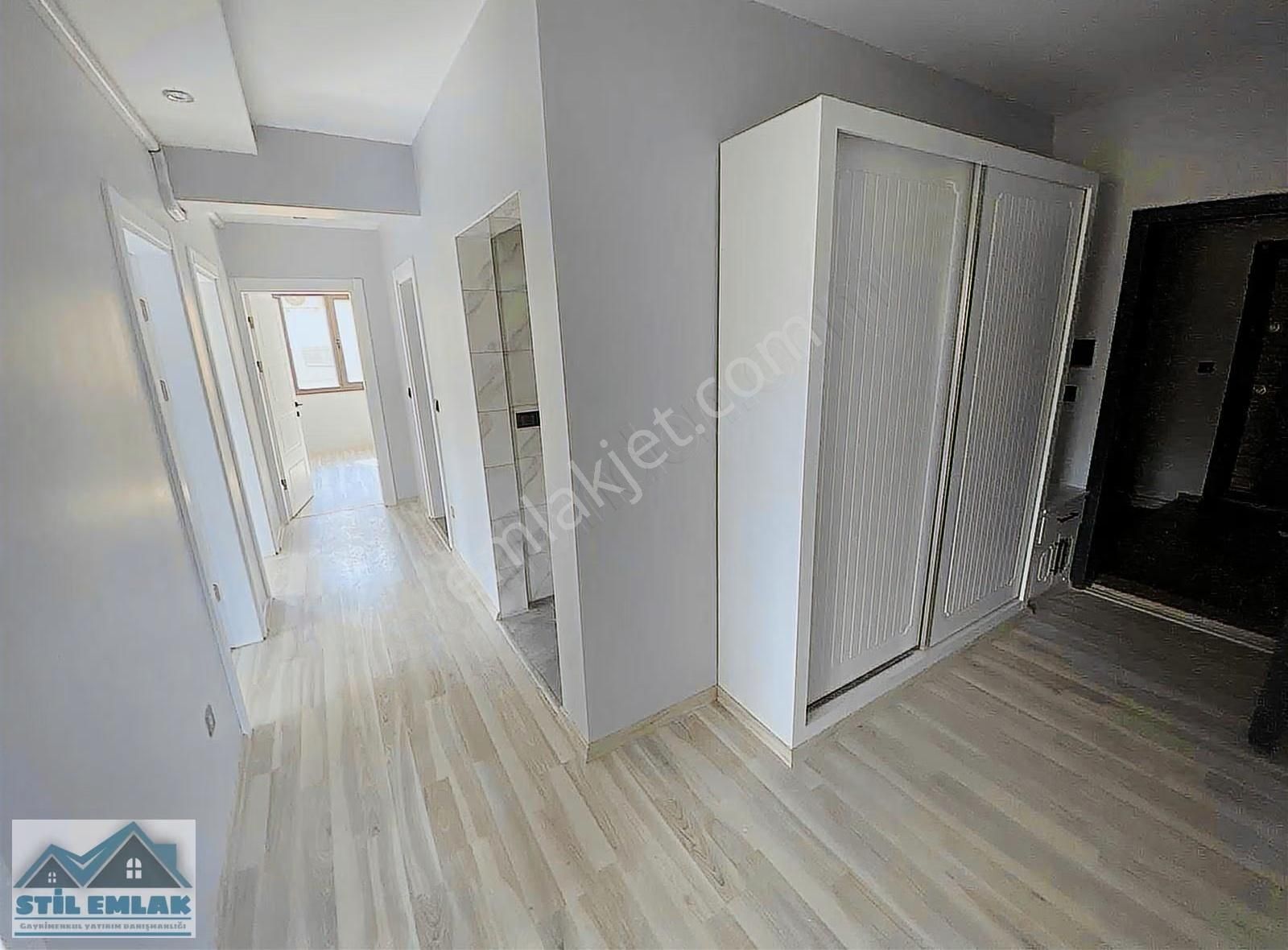 Salihli Satılık 3+1 Özel Otoparklı Daire Kurtuluş Mh. Gümüş Çayı - Görsel 12
