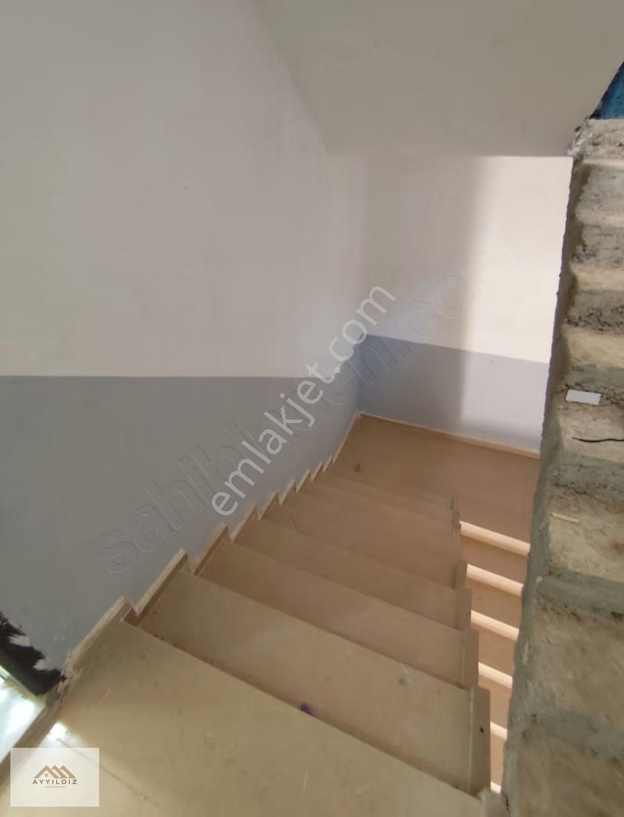 Ayyıldız Emlaktan Cadde Üzeri 120 M2 Mustakil Garaj Üstü Daire - Görsel 7