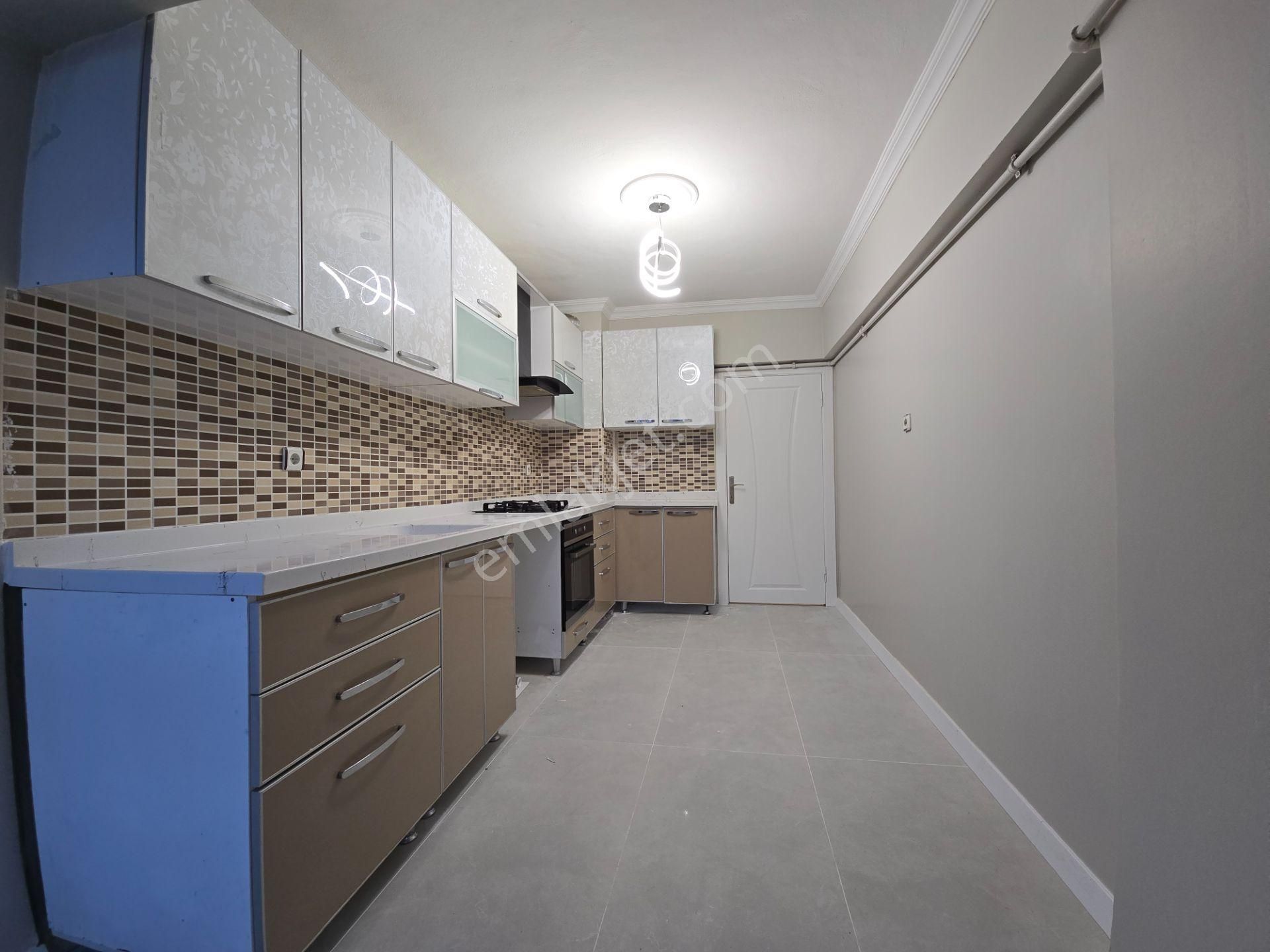 Nam-ak Emlak'tan Protokol Yoluna Yakın Önü Açık Masrafsız 3+1 Daire - Görsel 6