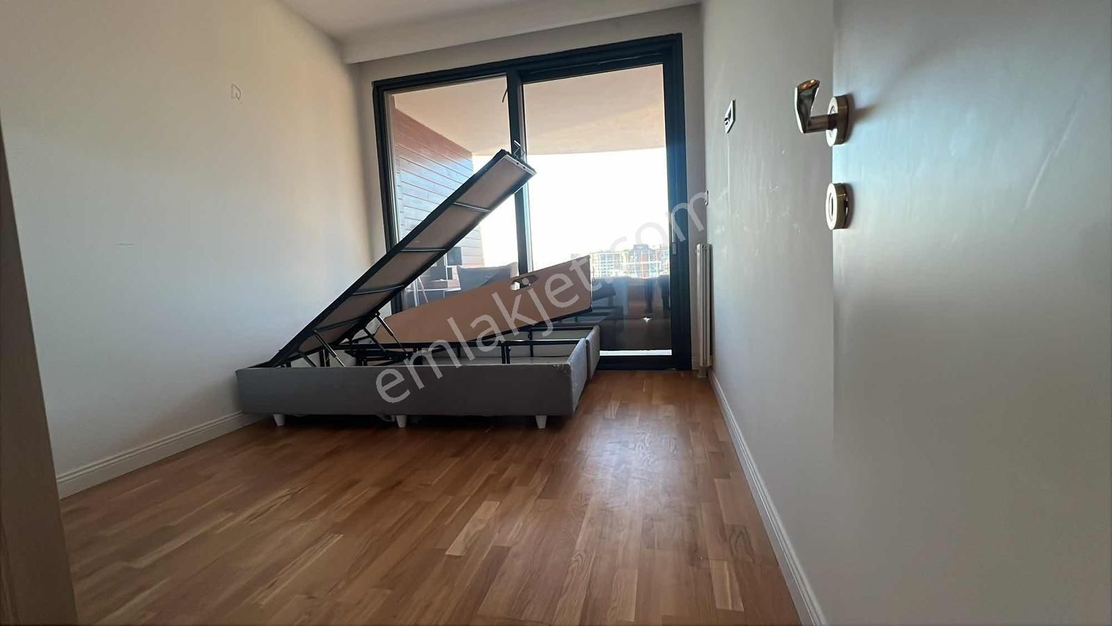 Göze Emlaktan Satılık Site İçerisinde 1+1 Manzaralı Daire - Görsel 28