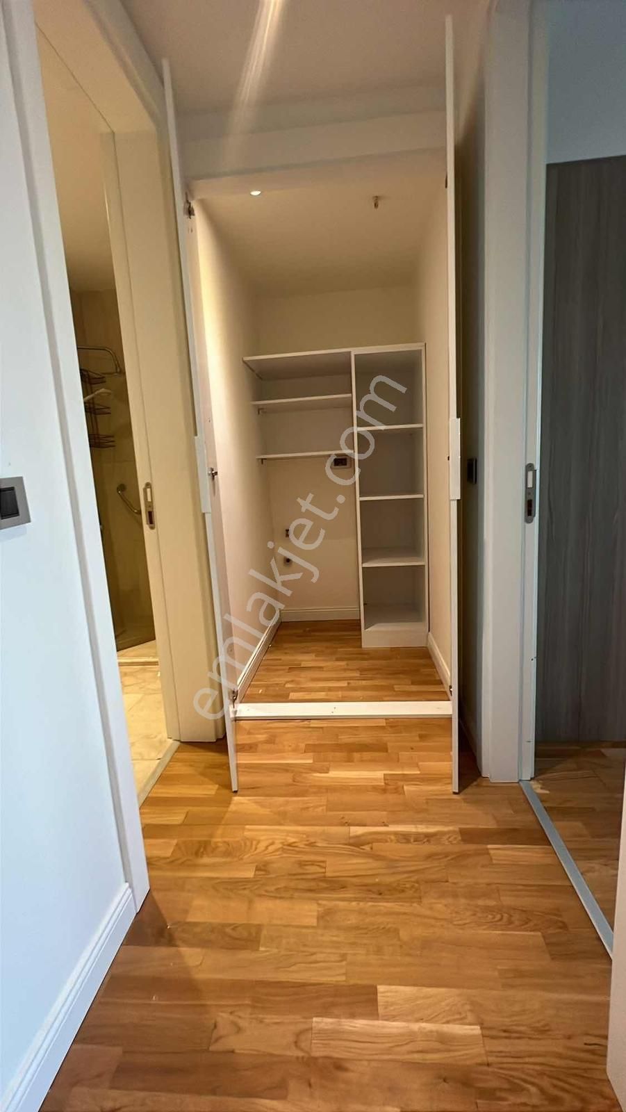 Göze Emlaktan Satılık Site İçerisinde 1+1 Manzaralı Daire - Görsel 30