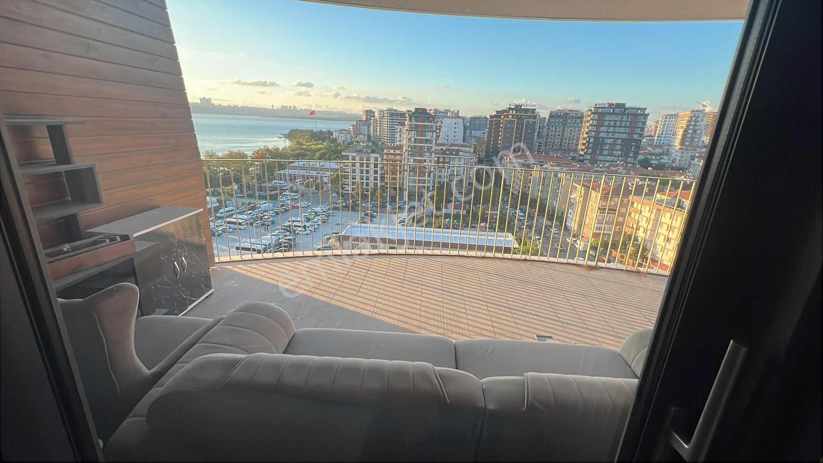 Göze Emlaktan Satılık Site İçerisinde 1+1 Manzaralı Daire - Görsel 17