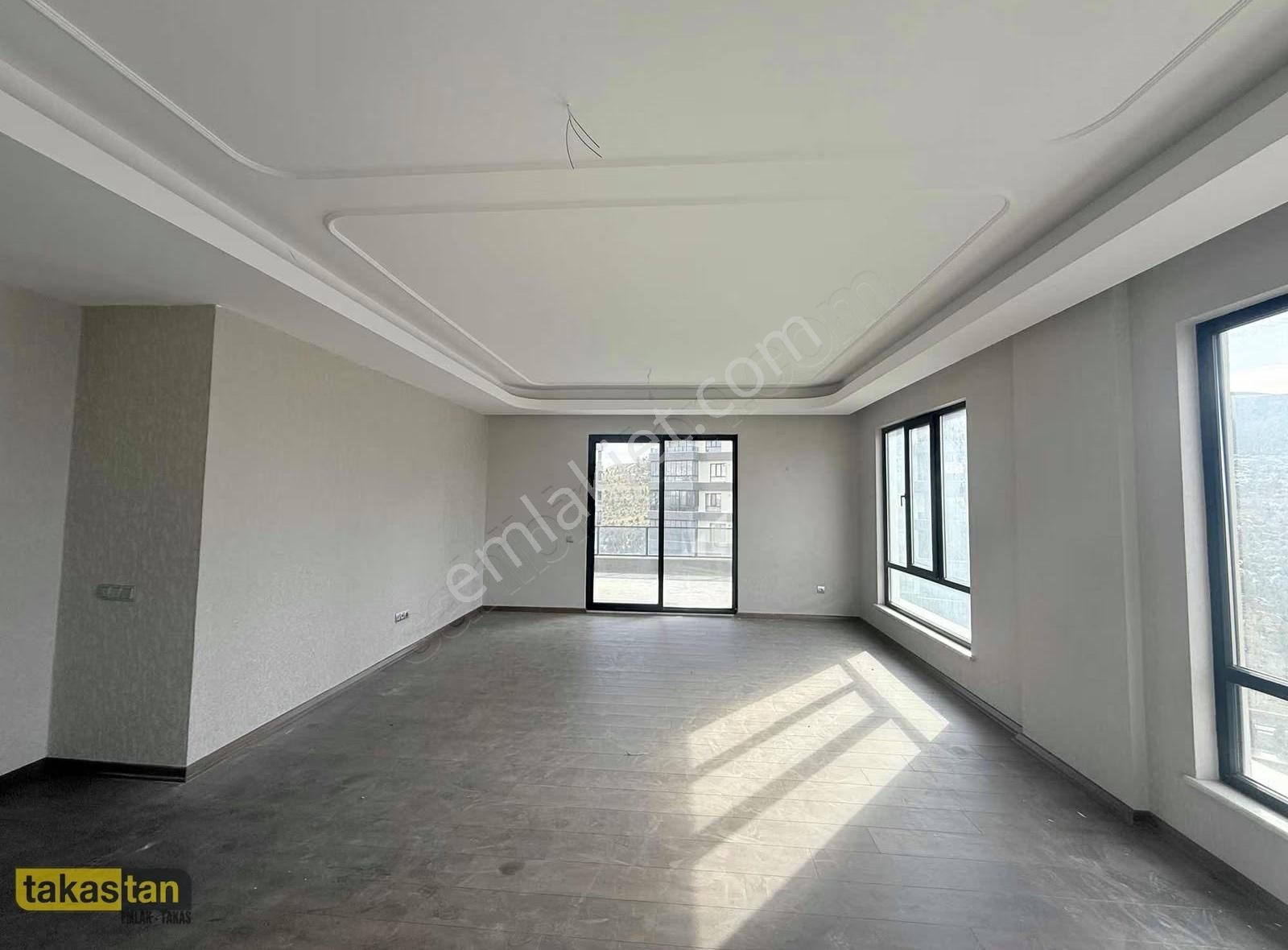 Osmangazi'de Ultra Lüks 4+1 Satılık Daire - Görsel 9