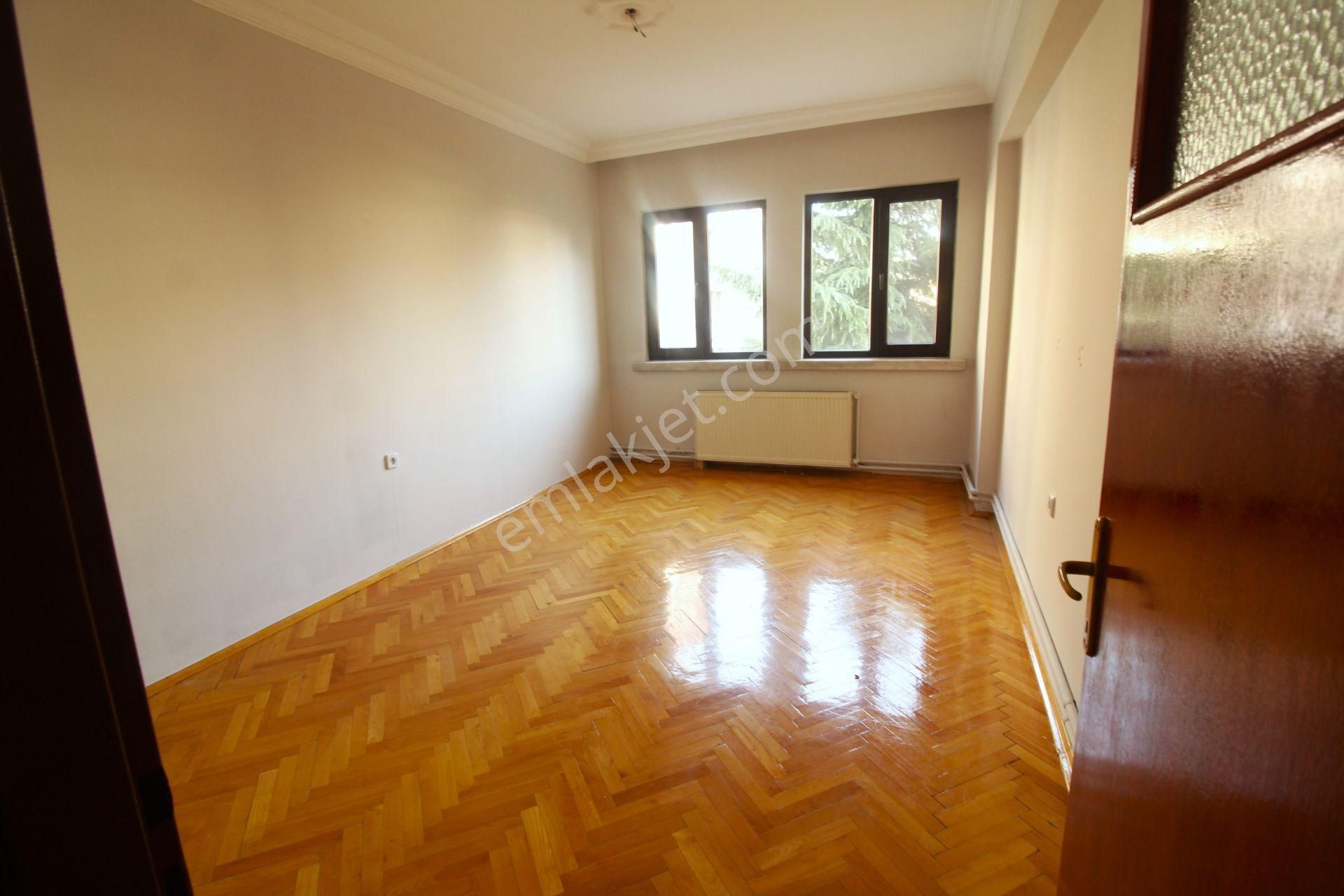 Ergazi Kiralık Daire 3+1 140m2 Özpetek 5 Batıkent Yenimahalle - Görsel 24