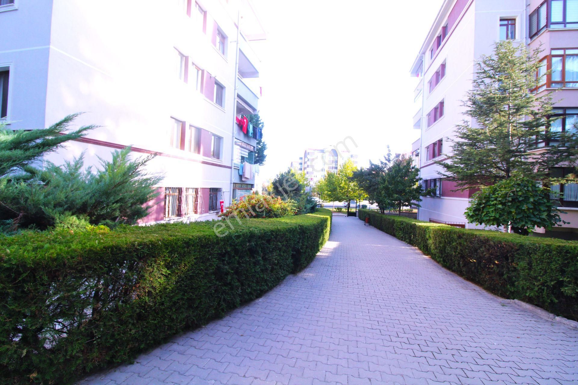 Ergazi Kiralık Daire 3+1 140m2 Özpetek 5 Batıkent Yenimahalle - Görsel 10