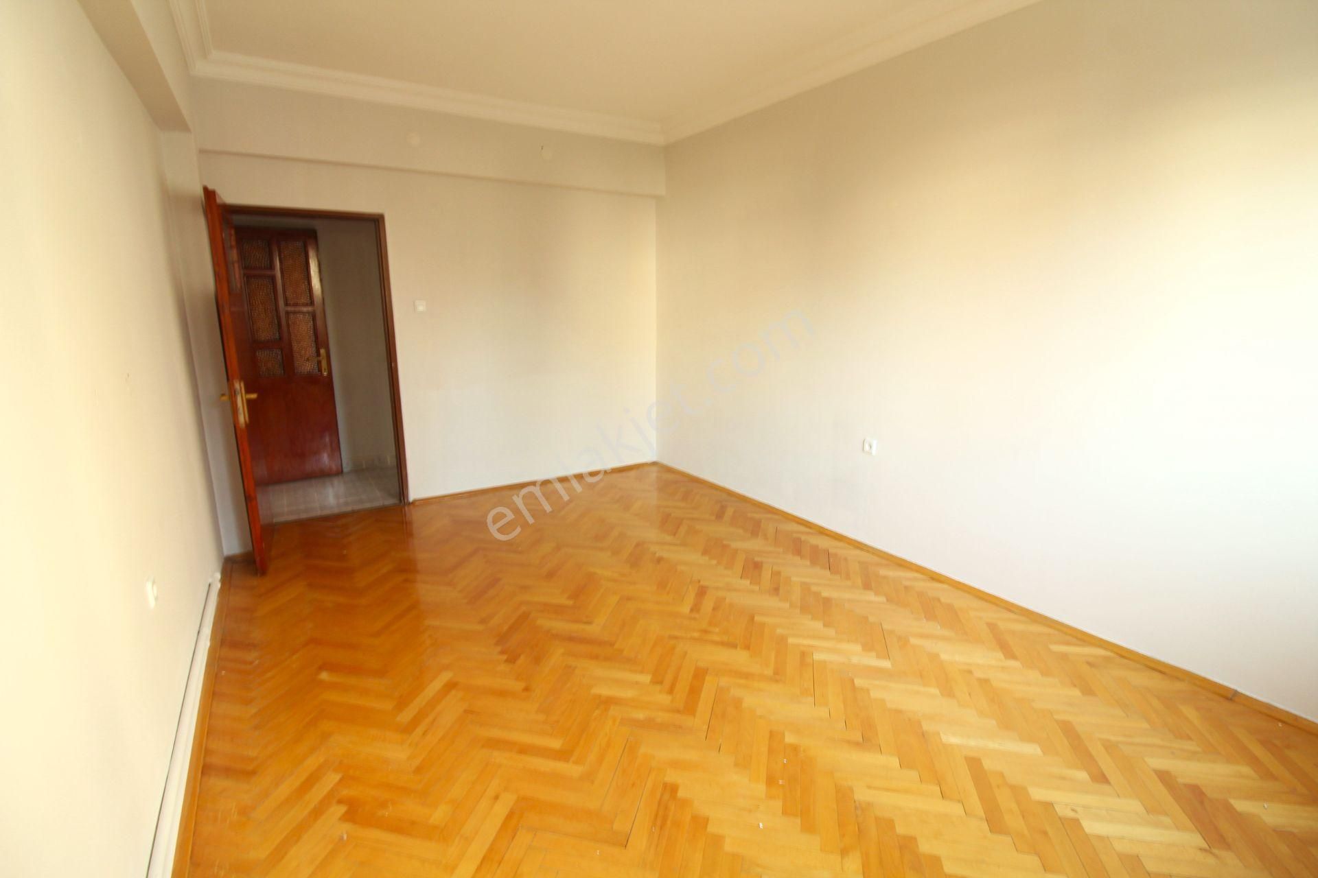 Ergazi Kiralık Daire 3+1 140m2 Özpetek 5 Batıkent Yenimahalle - Görsel 25