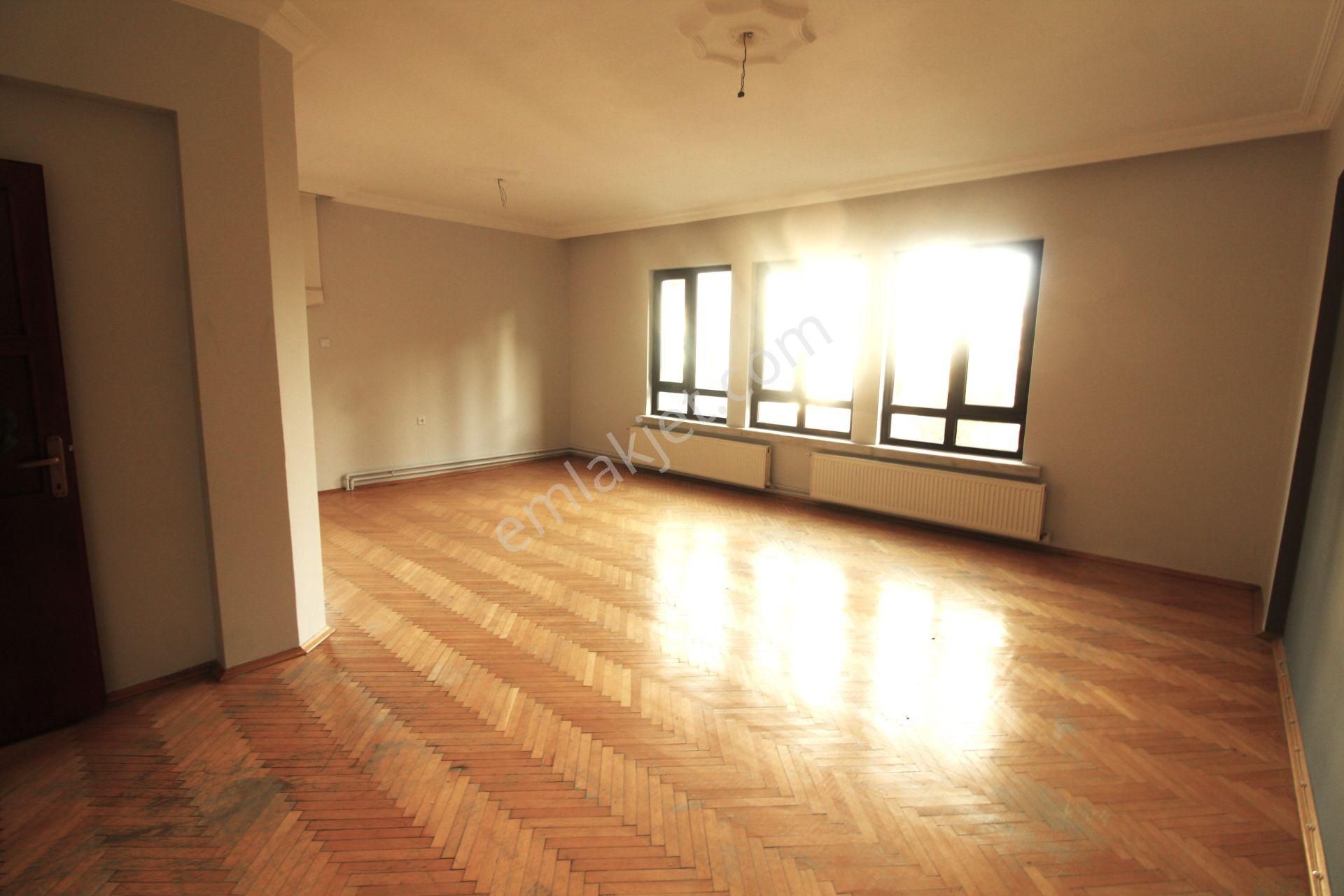 Ergazi Kiralık Daire 3+1 140m2 Özpetek 5 Batıkent Yenimahalle - Görsel 14