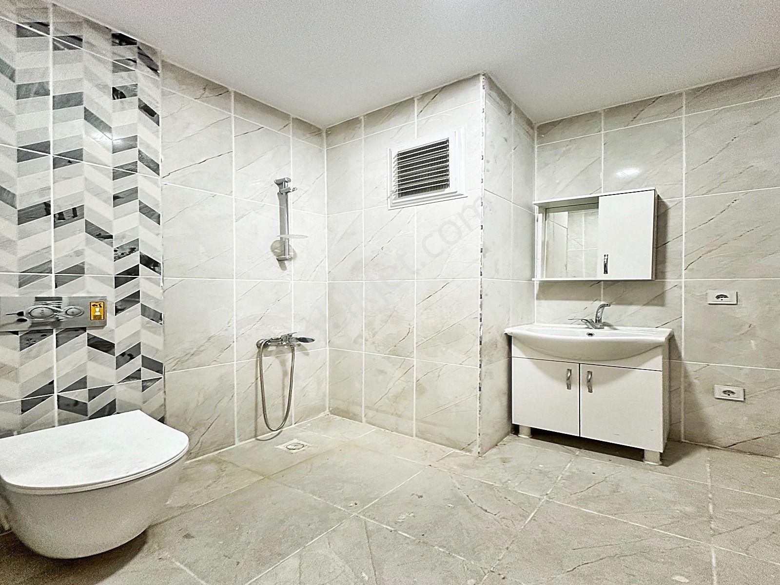 Güvenlikli Site İçi Metrobüse 5 Dakika Mesafede 2+1 Sıfır Daireler !!! - Görsel 18