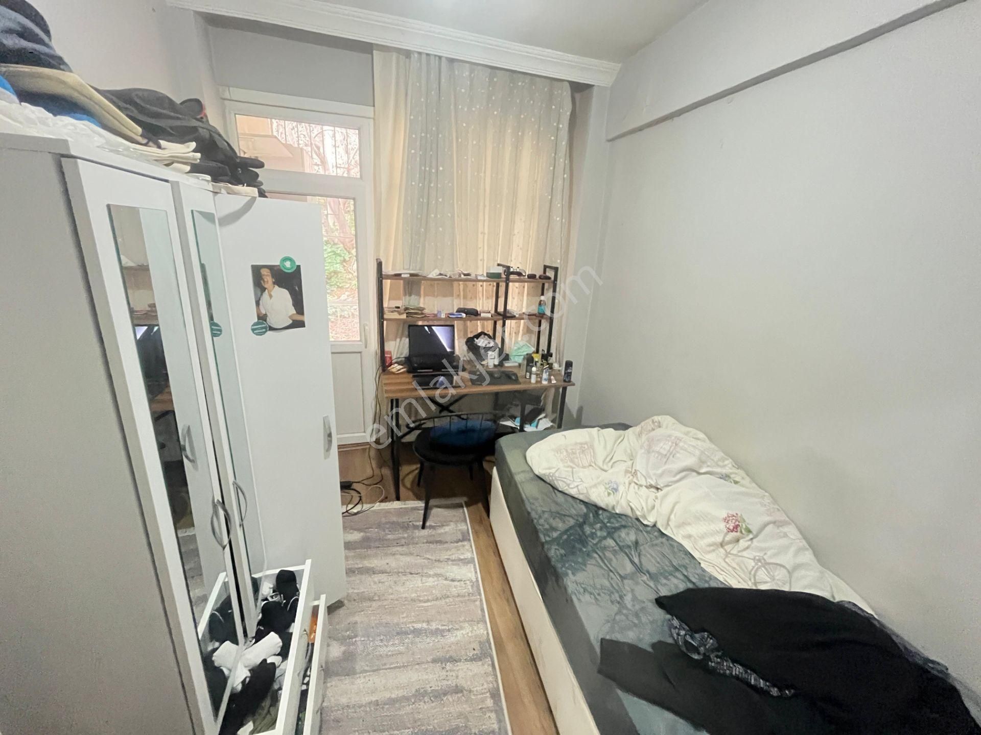 Üsküdar Sultan Tepede Marmaraya 7-8 Dakika Ara Kat 2+1 95m² - Görsel 13