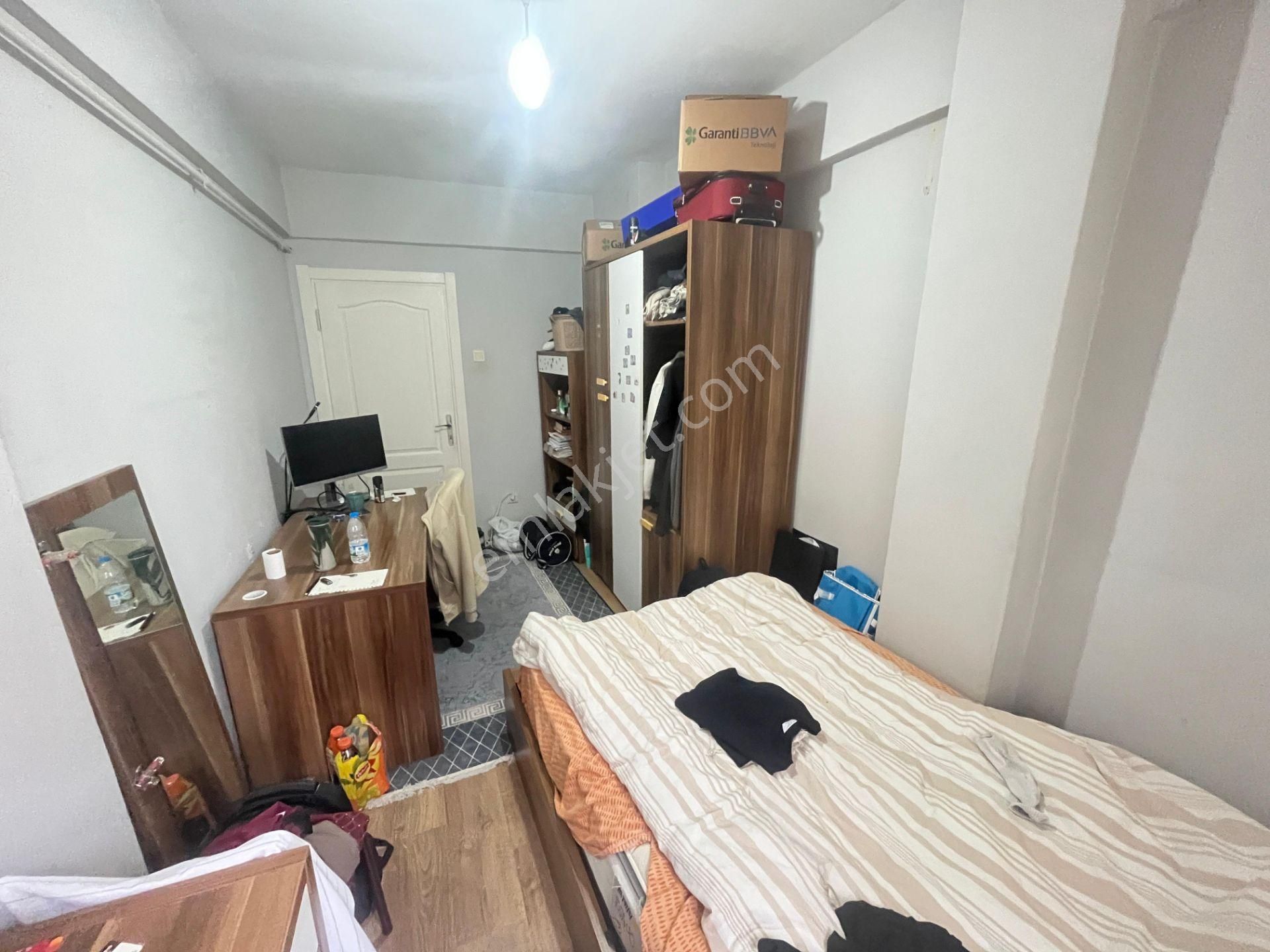 Üsküdar Sultan Tepede Marmaraya 7-8 Dakika Ara Kat 2+1 95m² - Görsel 19