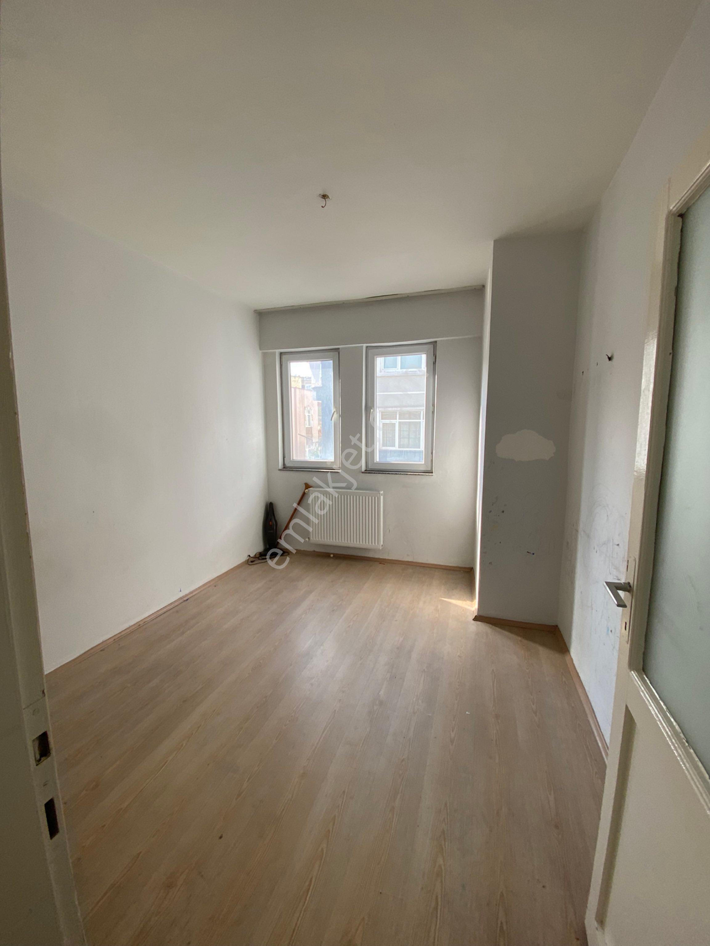Mükemmel Lokasyon Kiralık Daire - Görsel 2
