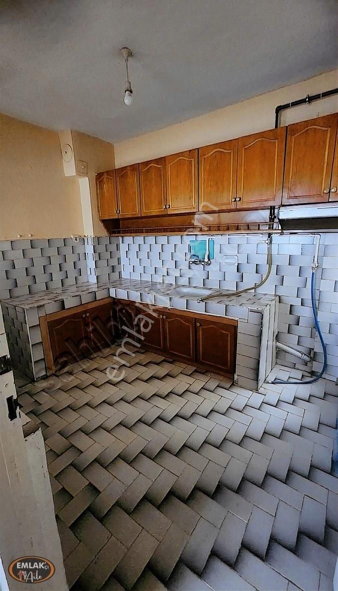 Balıkesir Gönen Kurtuluş Mahallesinde Doğalgazlı Kiralık Daire - Görsel 3