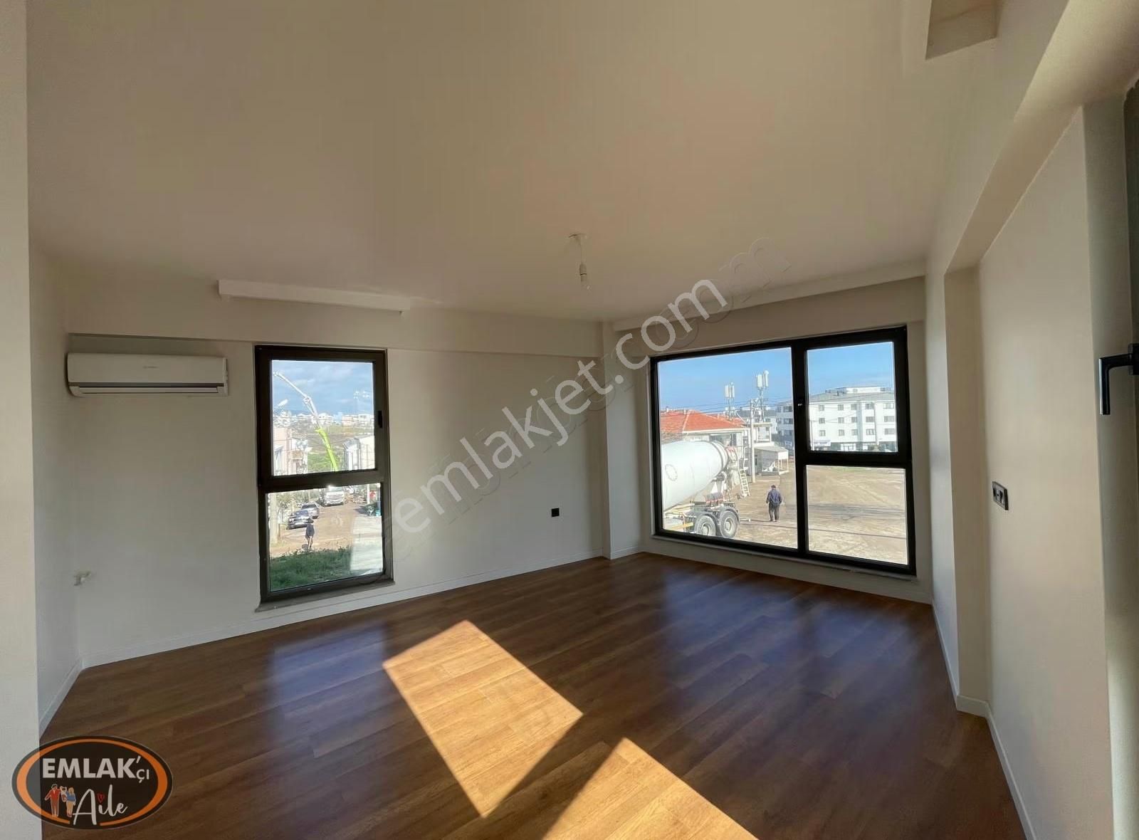 Bandırma'da Aydınlık Merkezi Konumda Sıfır Kiralık Ofis - Görsel 9