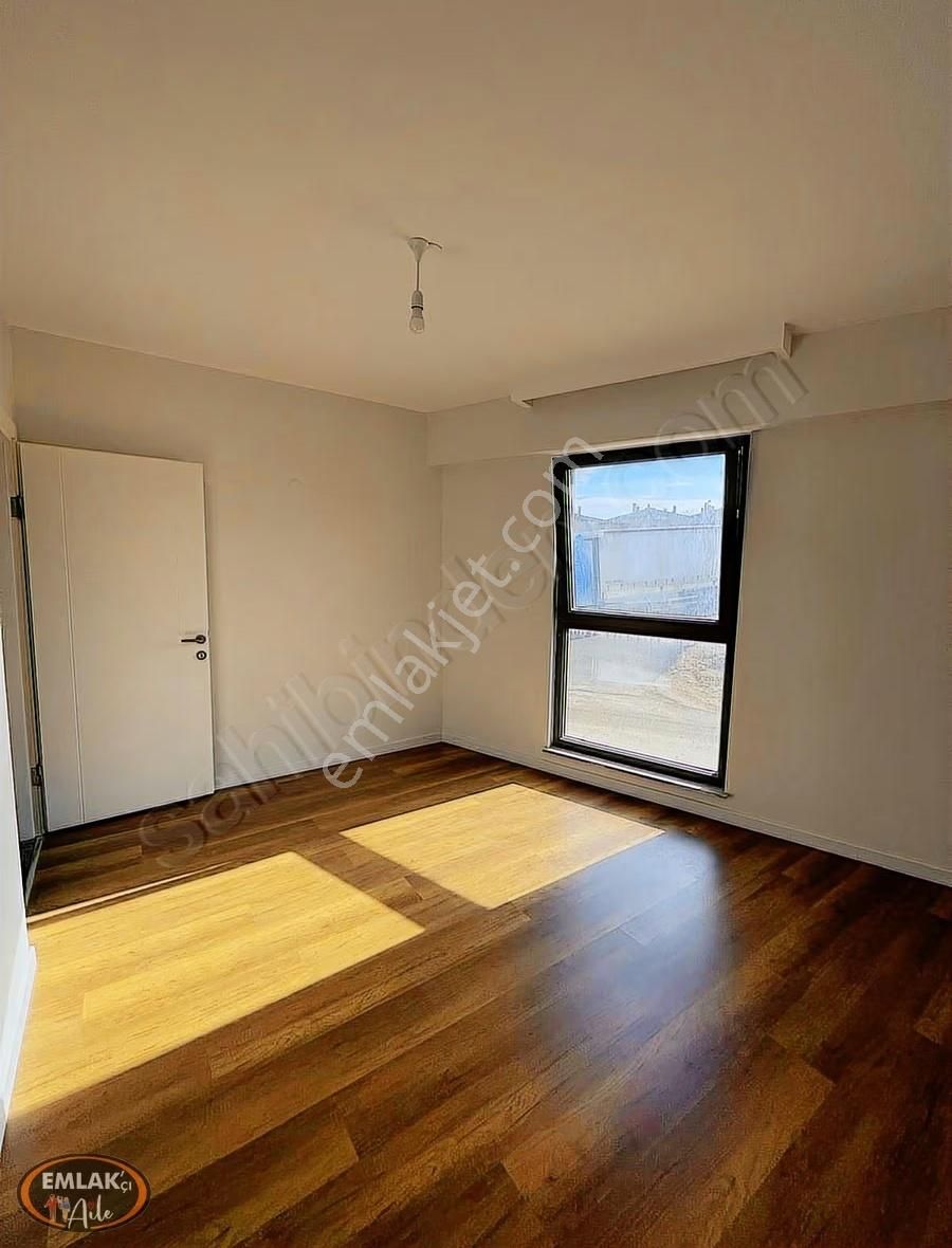 Bandırma'da Aydınlık Merkezi Konumda Sıfır Kiralık Ofis - Görsel 6