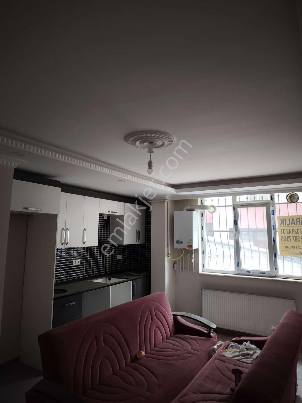 Arnavutköy Merkez Mahallesinde Kiralık 2+1 Daire - Görsel 7