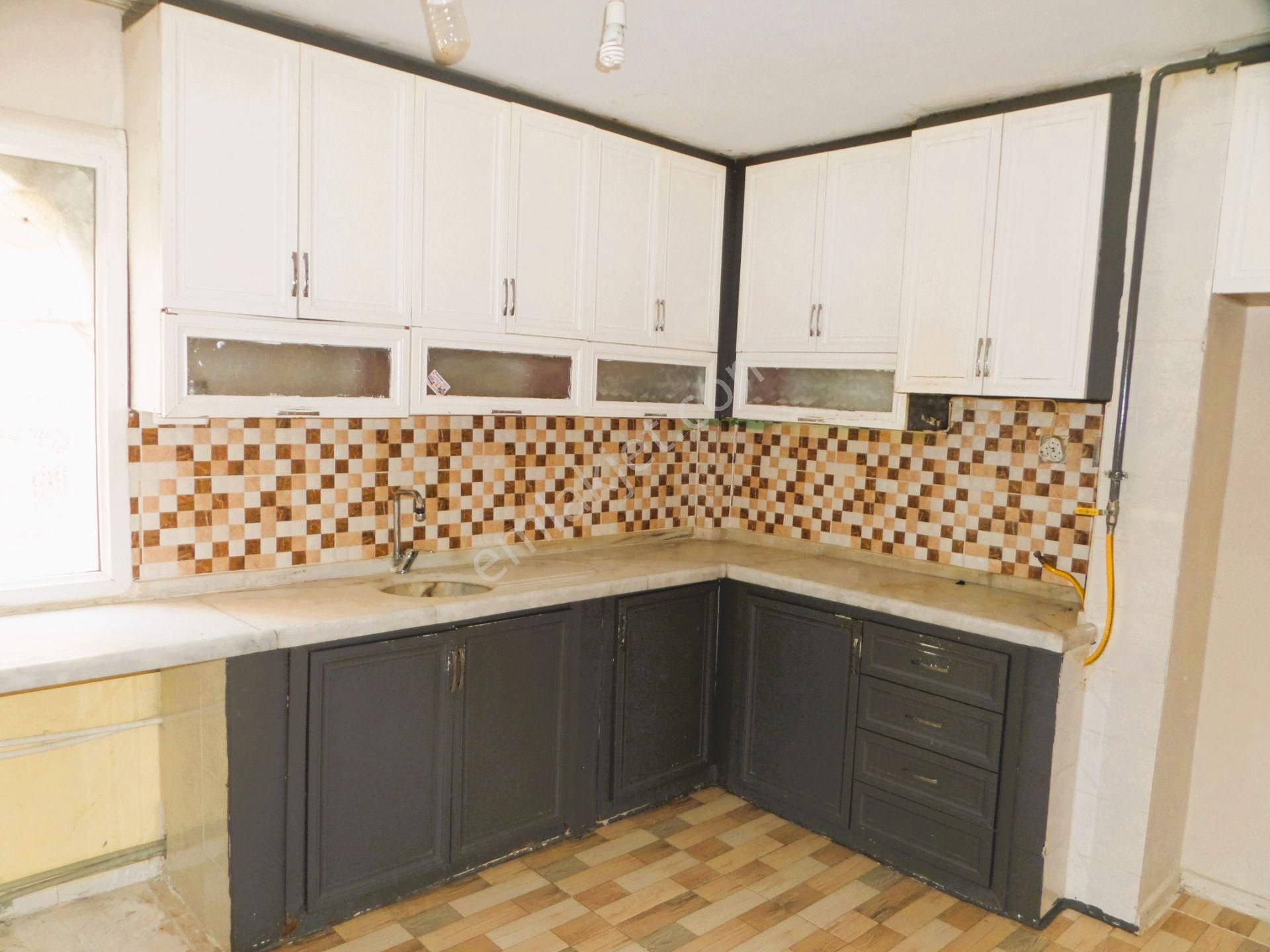 100.yılda,3+1 Kapalı Mut.doğalgazlı Kiralık Zemin Kat - Görsel 8