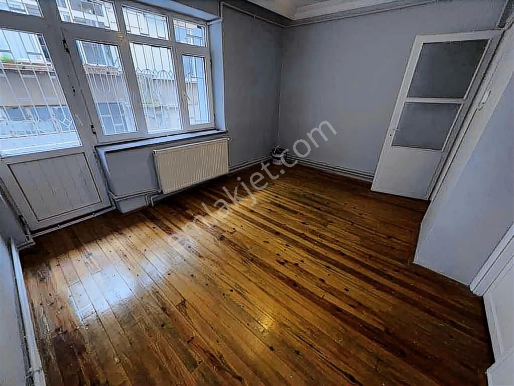 Metro:3 Dk Şişli Mecidiyeköy Merkezde Kiralık 2+1 Daire Boyalı - Görsel 2