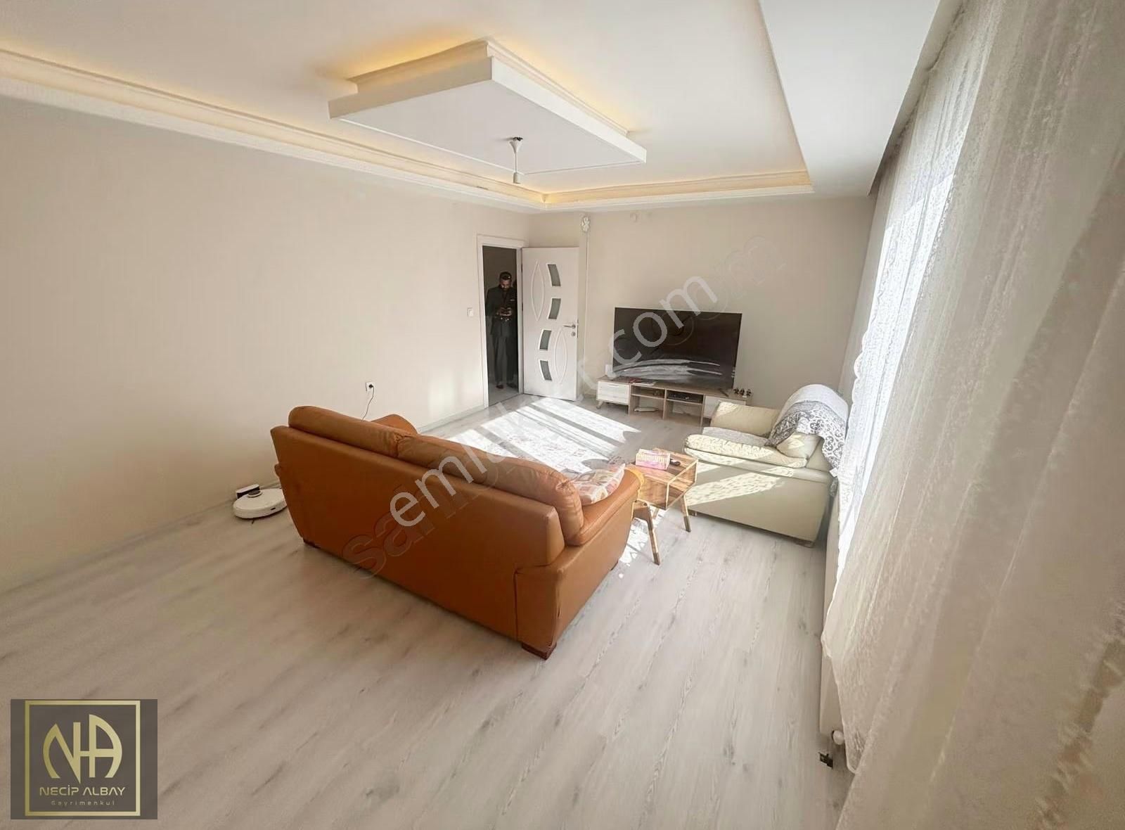 Merkezi Konumda Asansörlü Bakımlı 3+1 Daire - Görsel 21