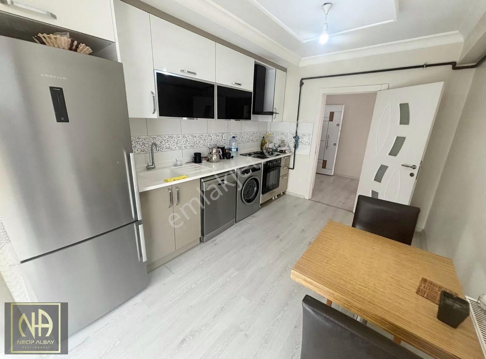 Merkezi Konumda Asansörlü Bakımlı 3+1 Daire