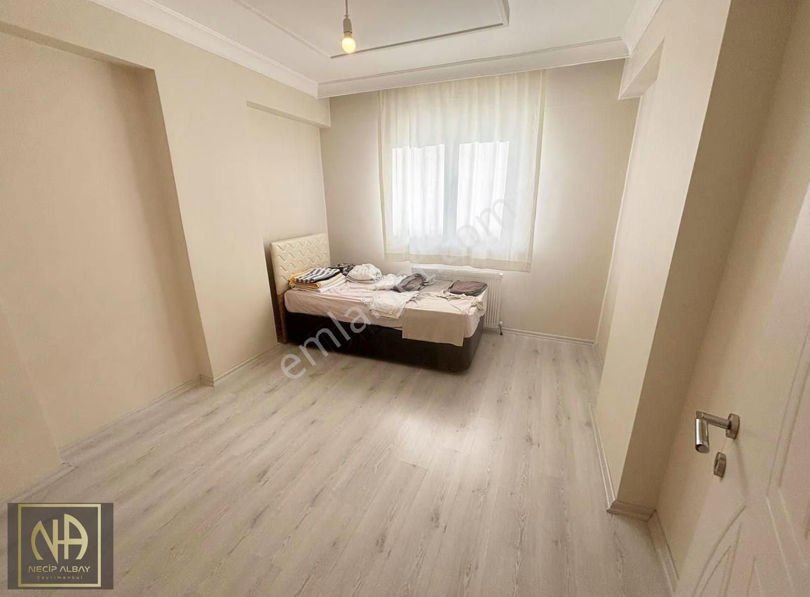 Merkezi Konumda Asansörlü Bakımlı 3+1 Daire - Görsel 14