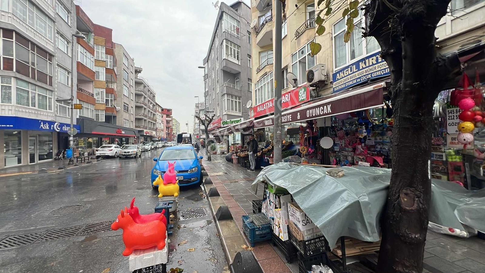 Küçükçekmece Kanarya Mh Devren Kiralık Oyuncak Dükkanı - Görsel 11