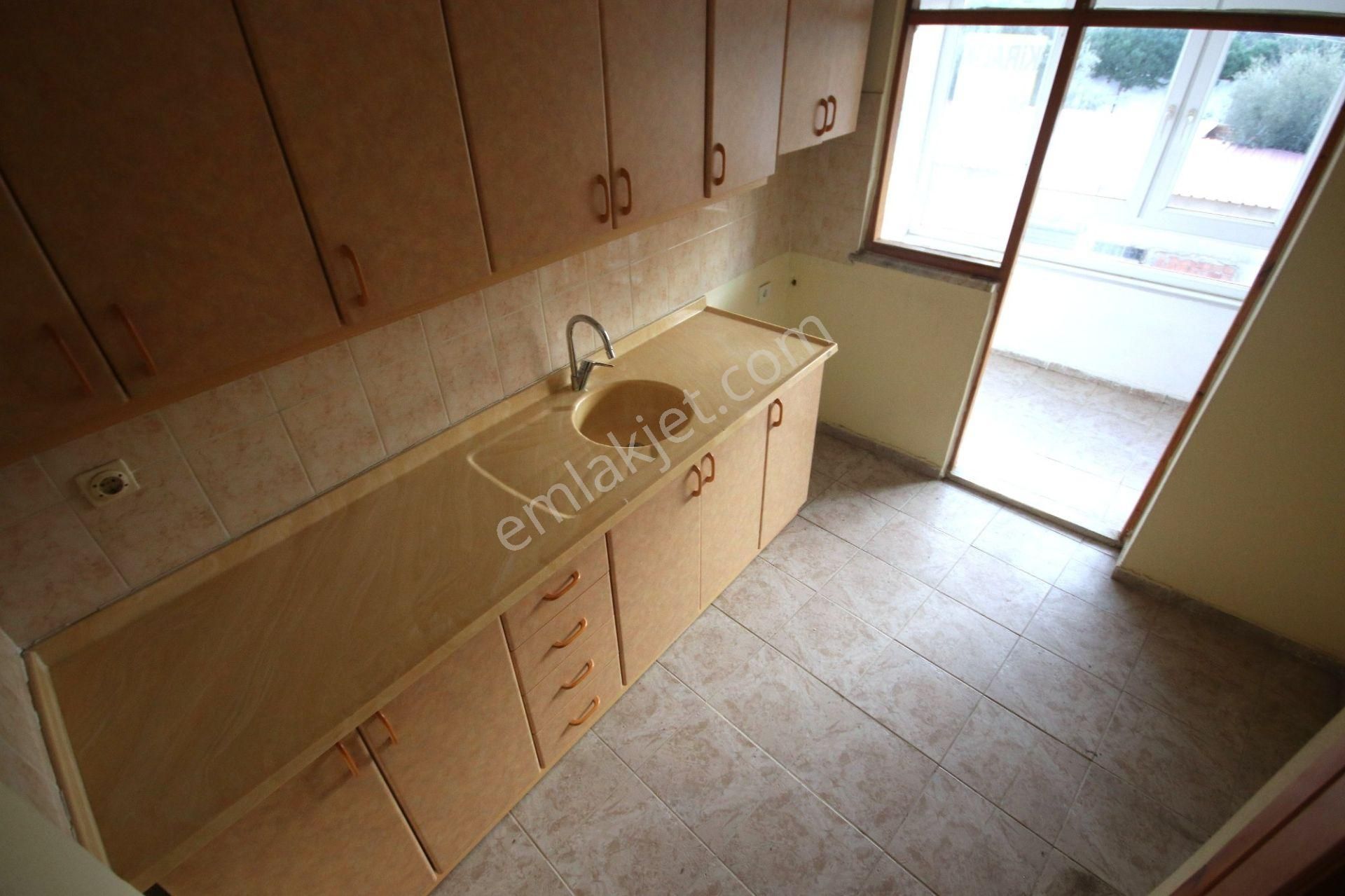 🛑🛑aktif'ten Akçay'da Haftanın Fırsatı !! Cam Balkonlu Arakat Satılık 2+1 Daire