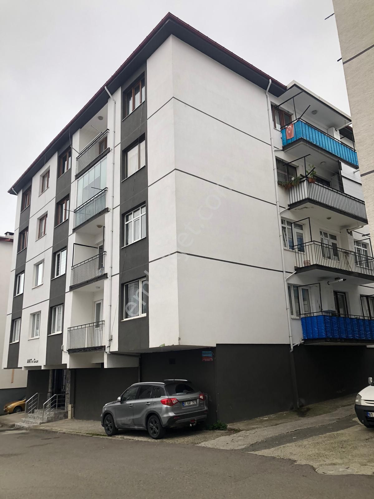 Deha Emlaktan 3 Nolu Erdoğdu Mahallesi Satılık 3+1 Daire