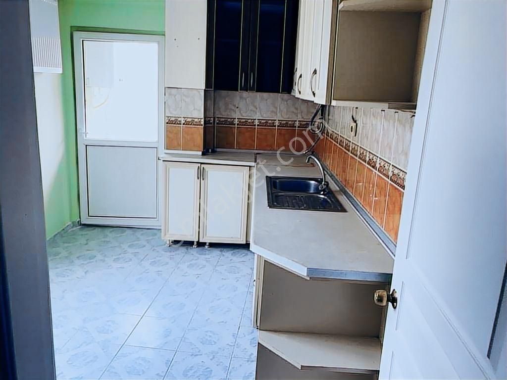 Dereliemlaktan İnonu Mah Satılık 100 M2 Hisseli Daire - Görsel 4