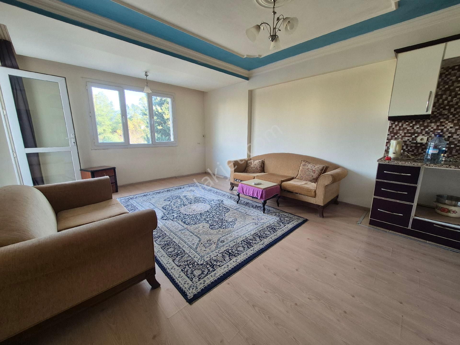 Buca Adatepe,geniş Daire,balkonlu, İbf Ve Tınaztepe Kampüslerine Yakın - Görsel 2