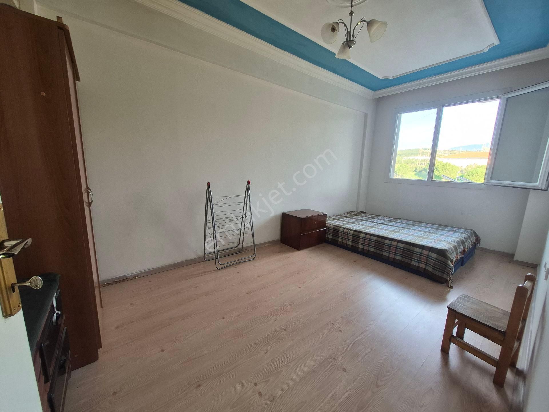 Buca Adatepe,geniş Daire,balkonlu, İbf Ve Tınaztepe Kampüslerine Yakın - Görsel 6