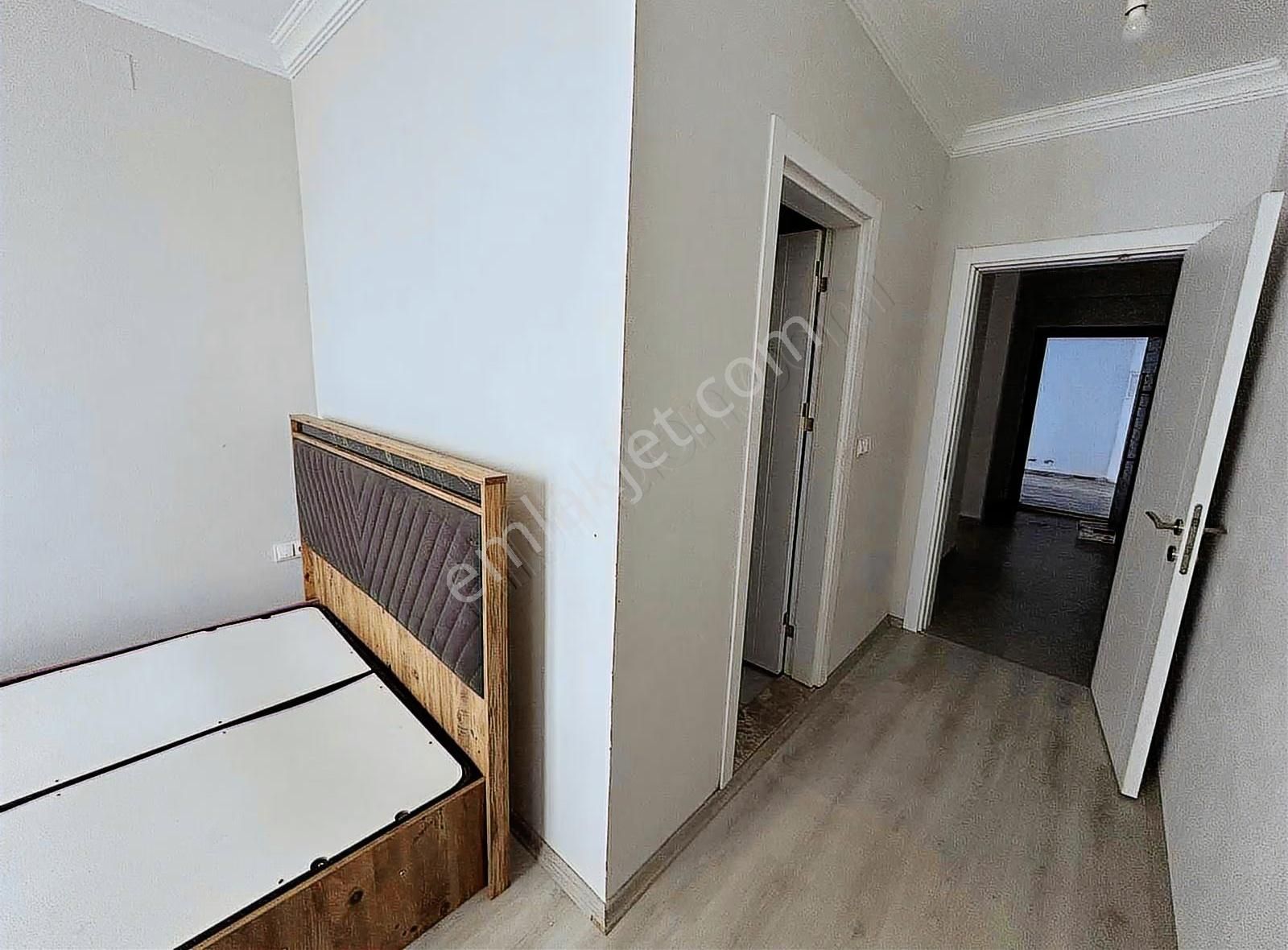 Gizemli Emlaktan Kiralık 2+1 Ebeveyn Banyolu Daire - Görsel 4