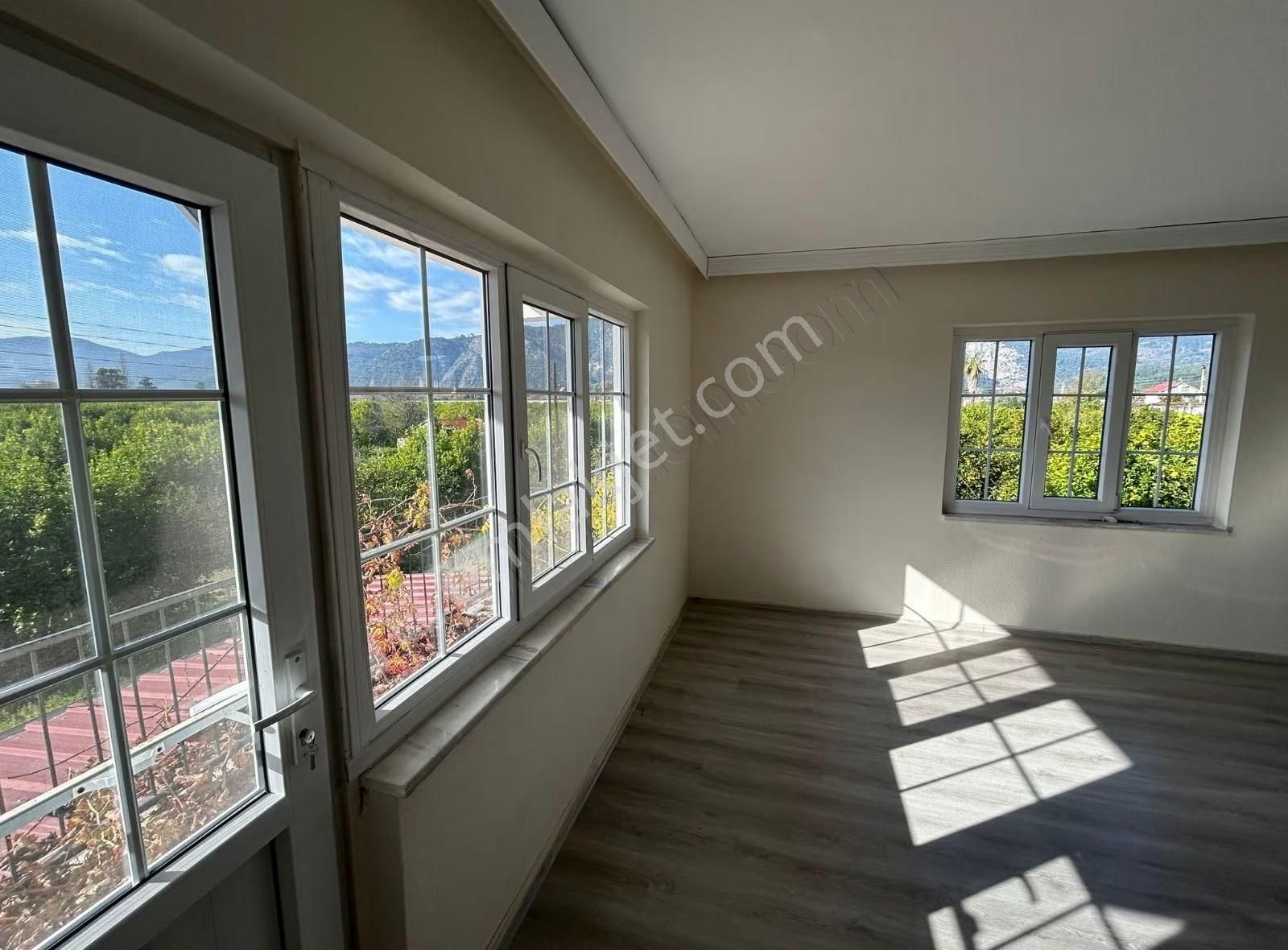 Gizemli Emlak Dan Kiralık 2+1 Boş Daire - Görsel 11