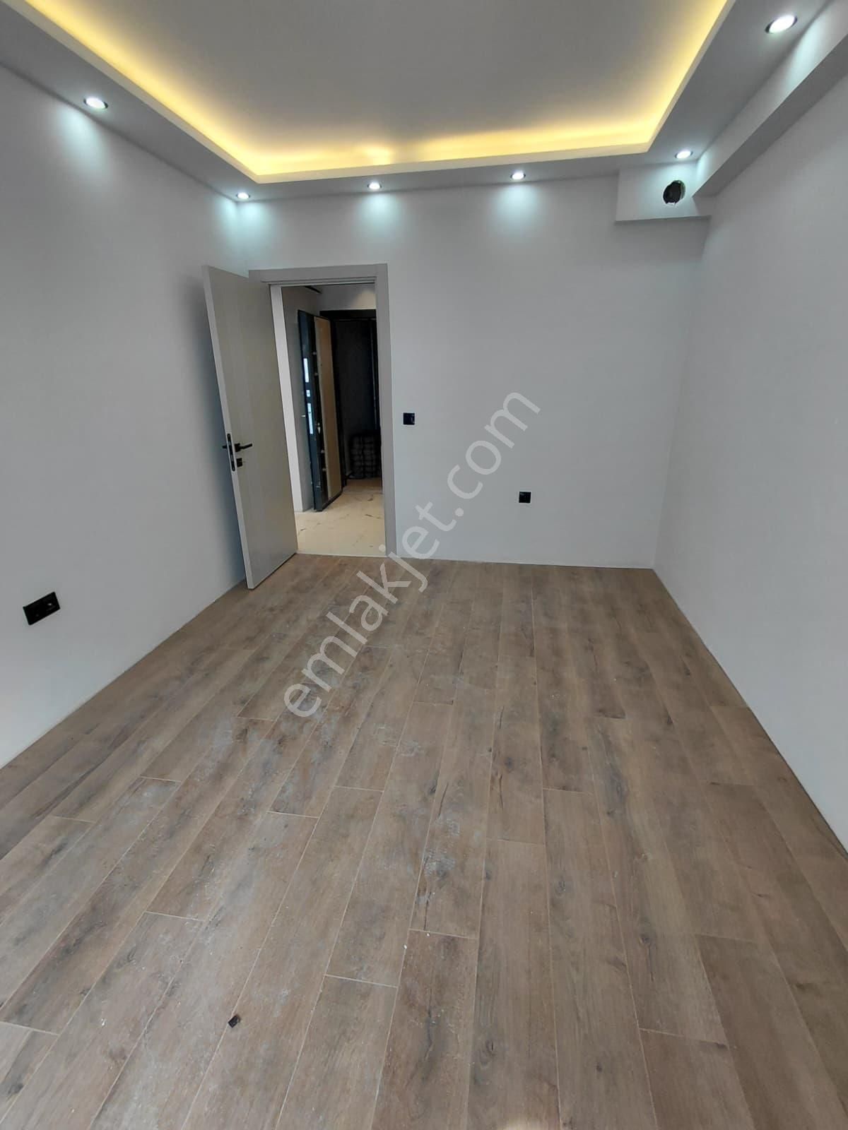 Ömerağa Mah Tramvay Yakını Ebeveyn Banyolu Sıfır 2+1 Daire Zm-16 - Görsel 28