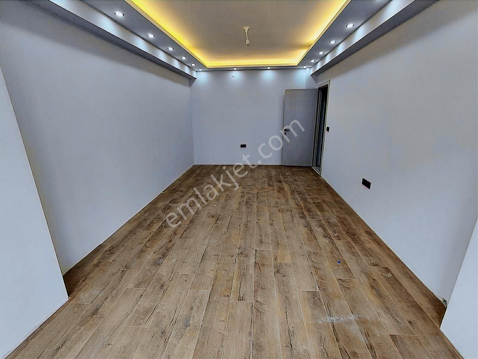 Ömerağa Mah Tramvay Yakını Ebeveyn Banyolu Sıfır 2+1 Daire Zm-16 - Görsel 3