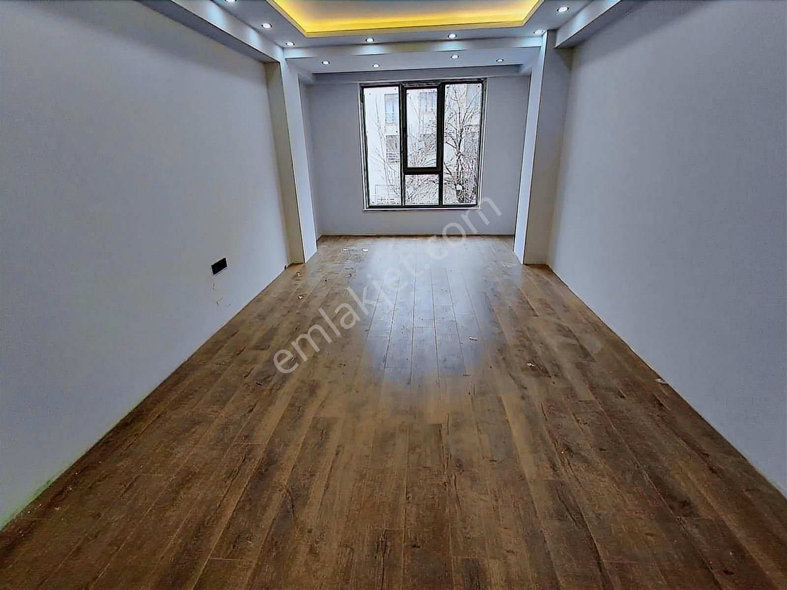 Ömerağa Mah Tramvay Yakını Ebeveyn Banyolu Sıfır 2+1 Daire Zm-16 - Görsel 12