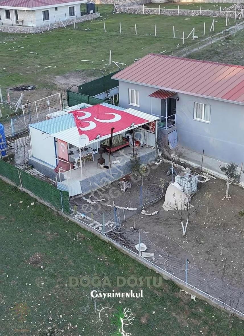 Bornova Yakaköy'de Prefabrik Evli, Elektrikli Tapulu 422 M2 Arsa - Görsel 8