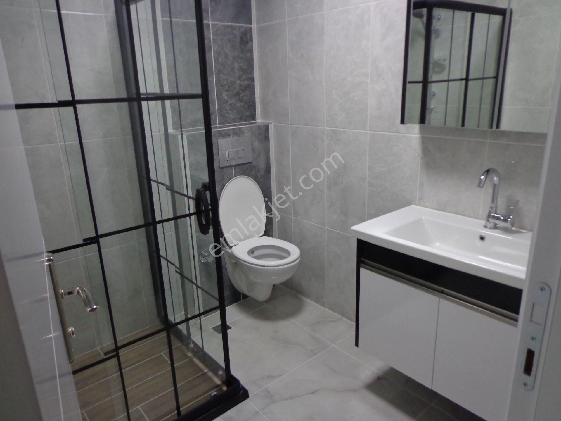 Huzur Mah.yüksek Giriş Yapılı Masrafsız Daire 68m2 - Görsel 13