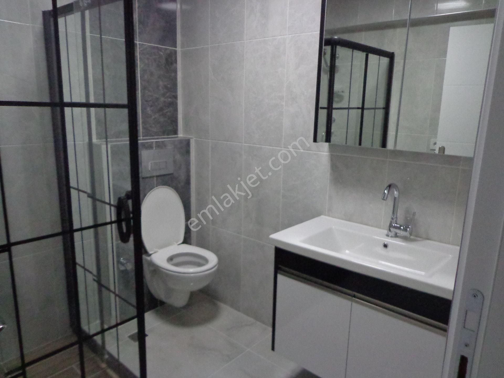 Huzur Mah.yüksek Giriş Yapılı Masrafsız Daire 68m2 - Görsel 12