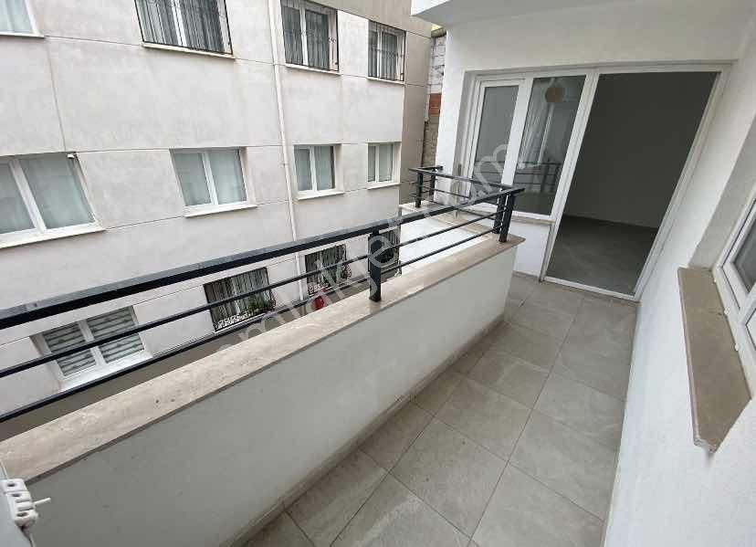 Bozyaka Cadde Dibinde 2+1 Arakat Doğalgazlı Kiralık Daire - Görsel 4