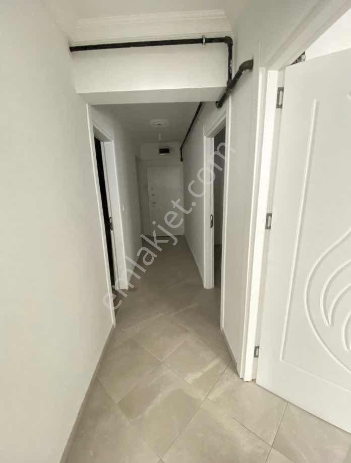 Bozyaka Cadde Dibinde 2+1 Arakat Doğalgazlı Kiralık Daire - Görsel 6