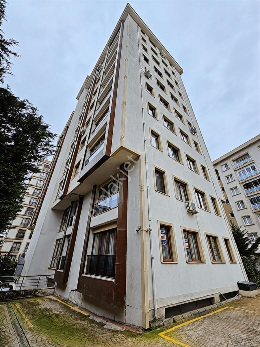 Alper Alkan'dan Tatlısu Mah. Y.giriş Açık Mutfaklı Eşyalı 2+1