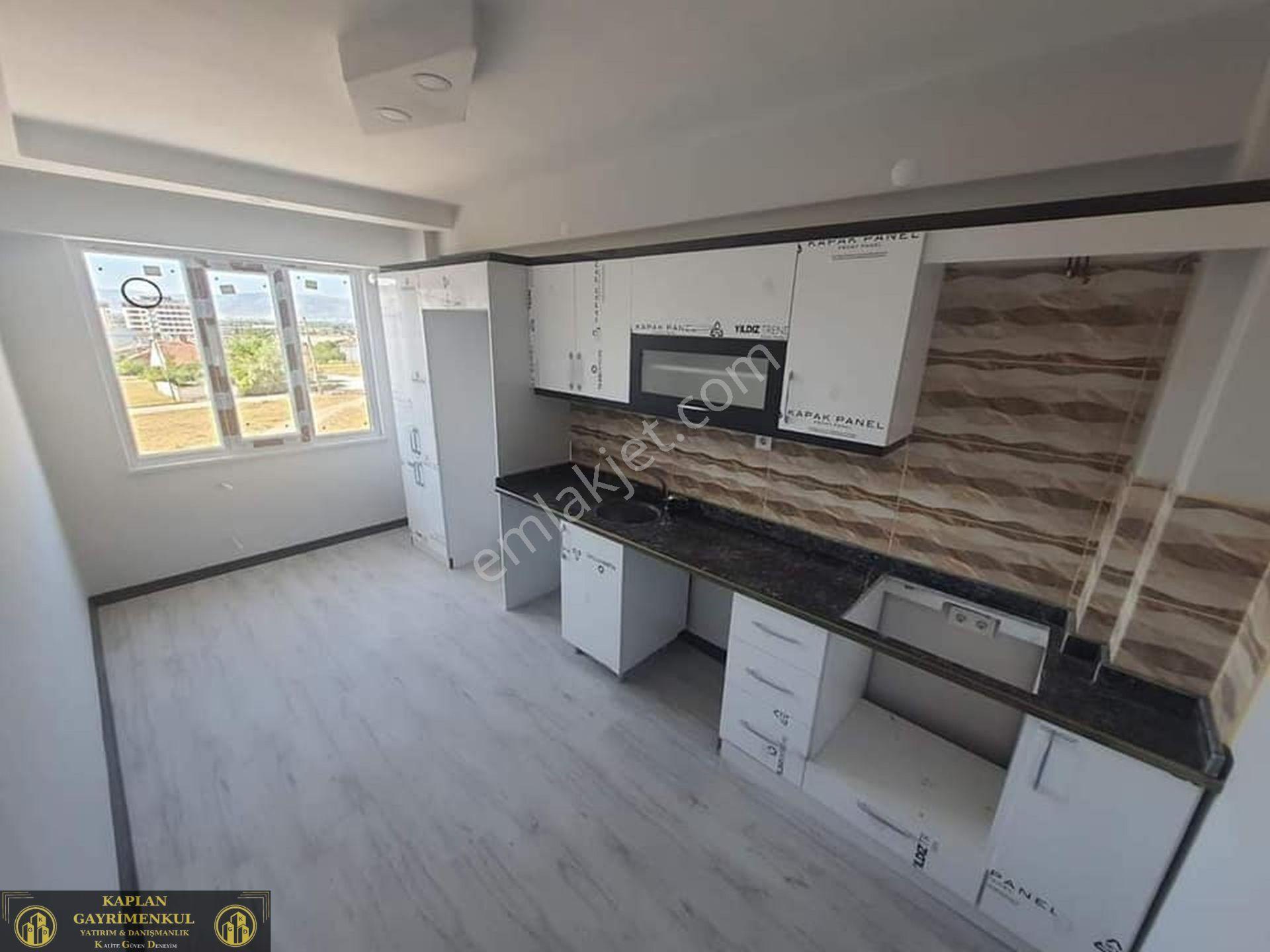 Kaplan Gayrimenkul’den 71 Evler Mah. Şehir Hastanesi Yakını 2+1 90 M² Satılık Daire