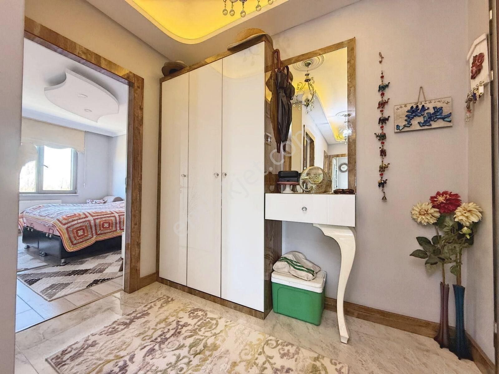 💥 Güç Gayrimenkul'den Akçay'da Ayrı Mutfak Doğa Manzaralı Ebeveynli 2+1 Daire - Görsel 9