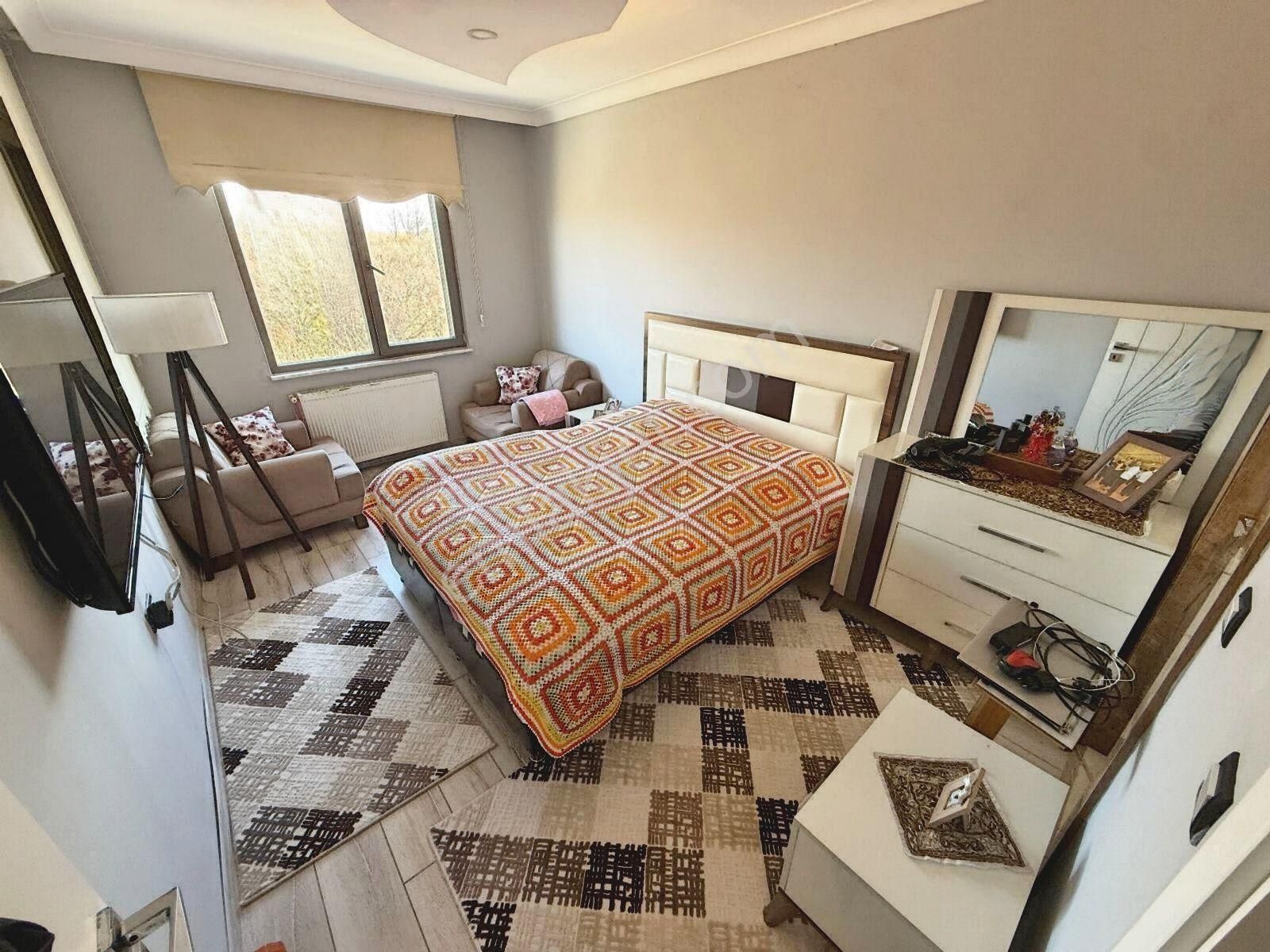 💥 Güç Gayrimenkul'den Akçay'da Ayrı Mutfak Doğa Manzaralı Ebeveynli 2+1 Daire - Görsel 7