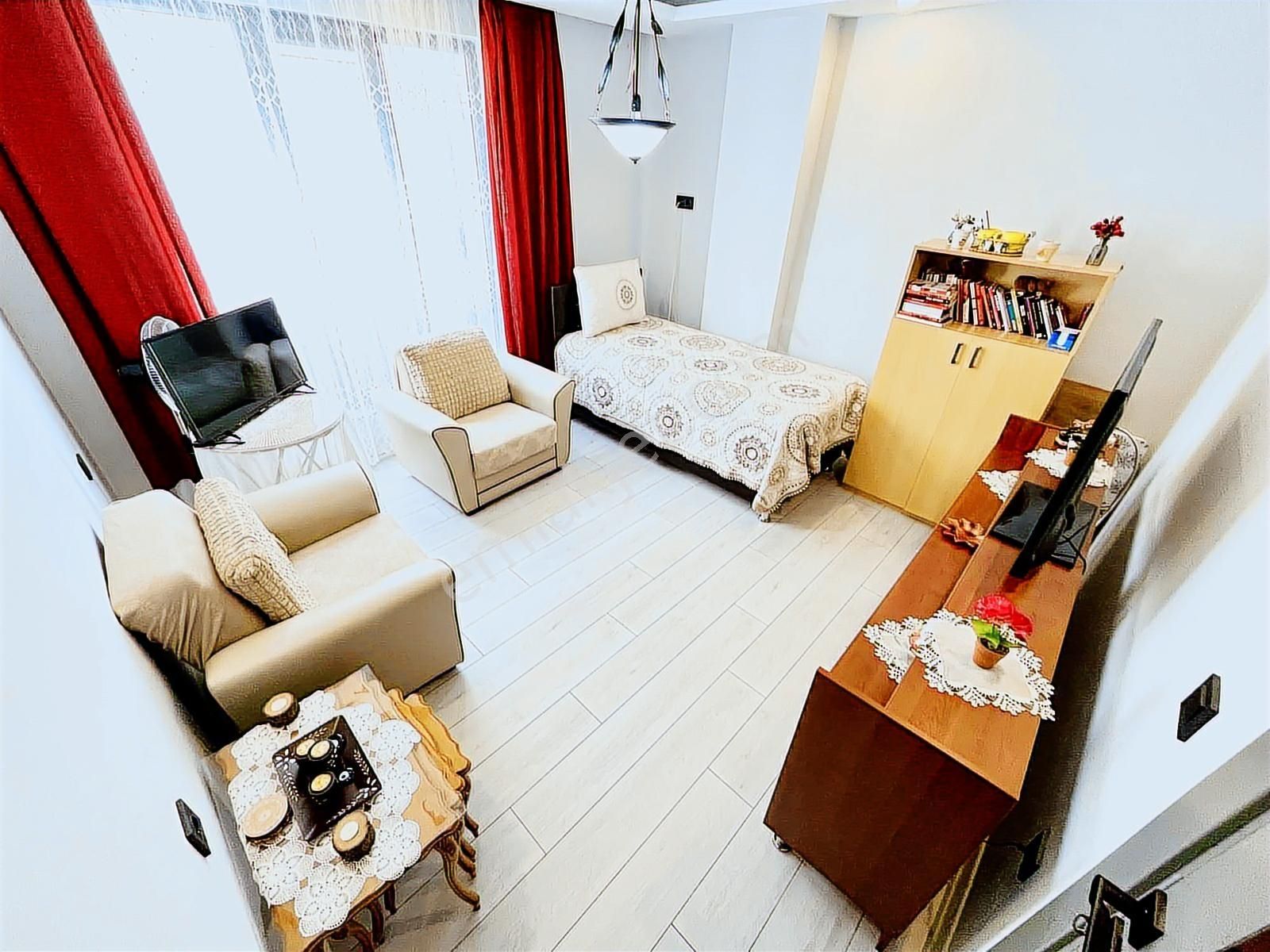 Yetkili Gürsoy'dan Altınkumda Doğalgazlı Ebeveyn Banyolu 2+1 - Görsel 16