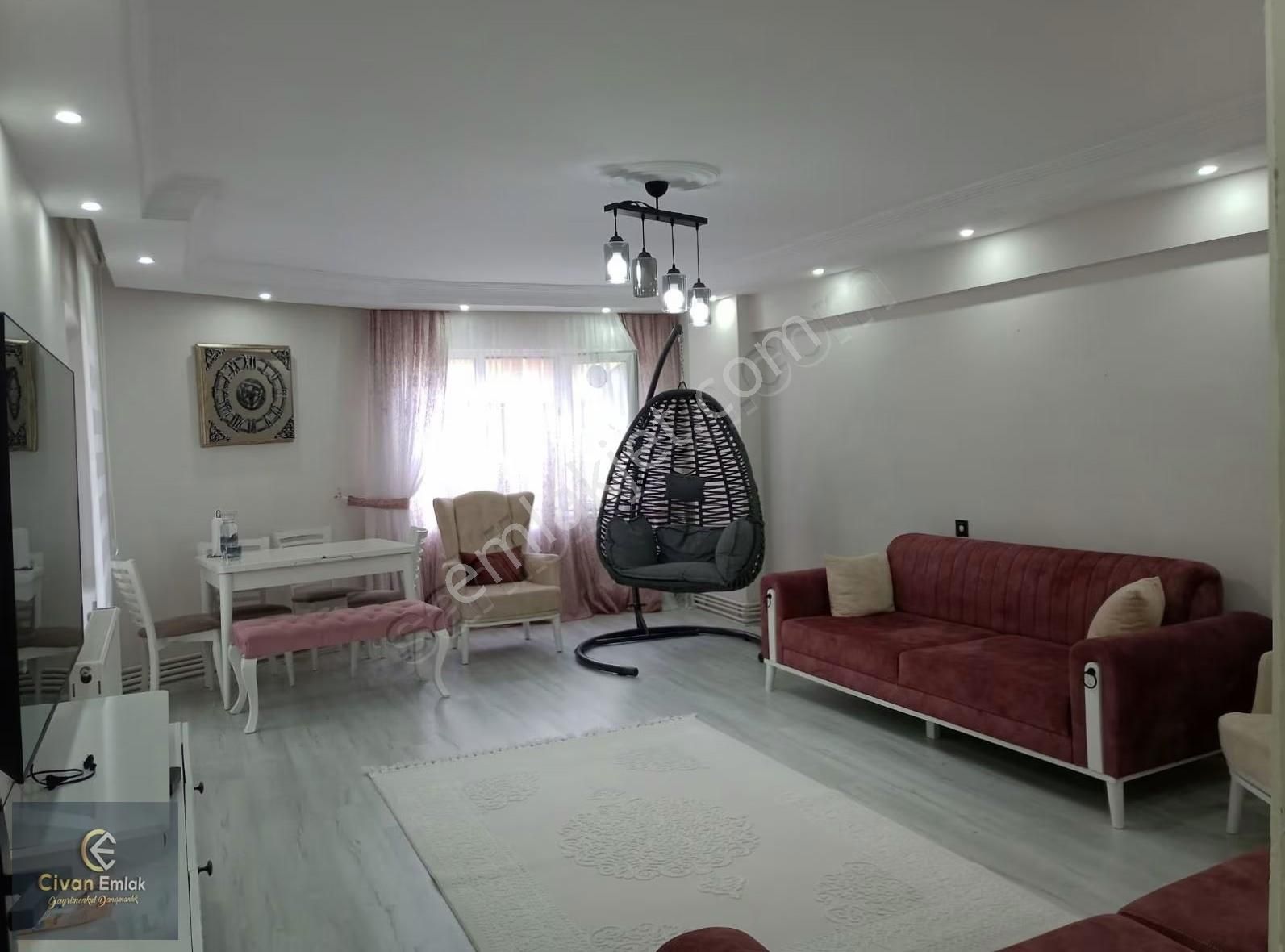 Civan'dan İlkadım Saitbeyde 3+1 Daire