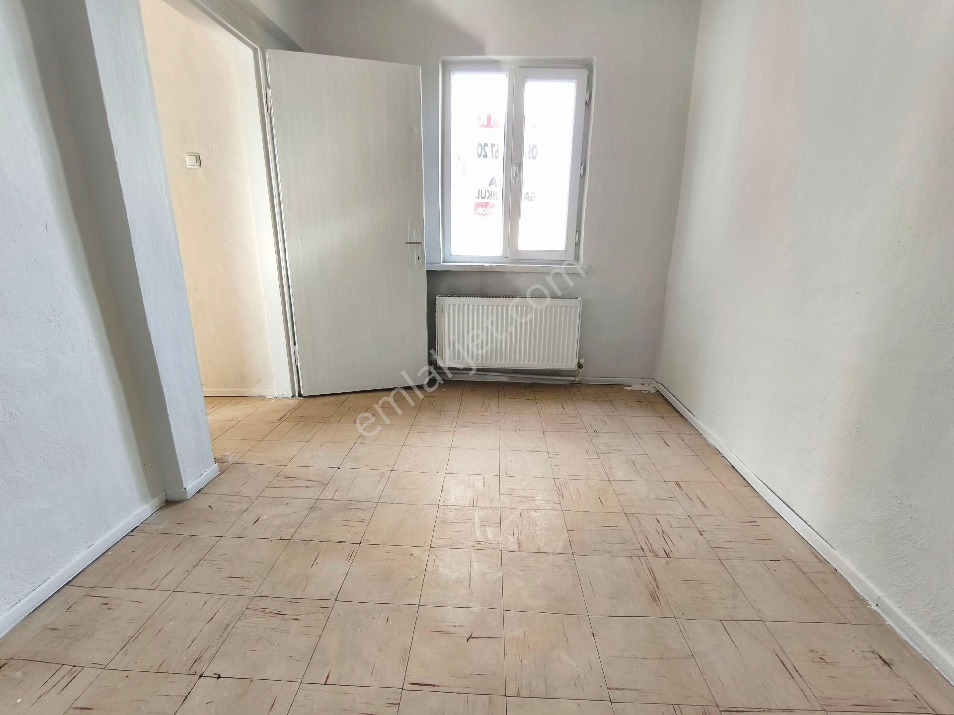 Pera'dan Çankaya Mah.göçmen Evlerinde Kiralık 2+1 Daire - Görsel 23