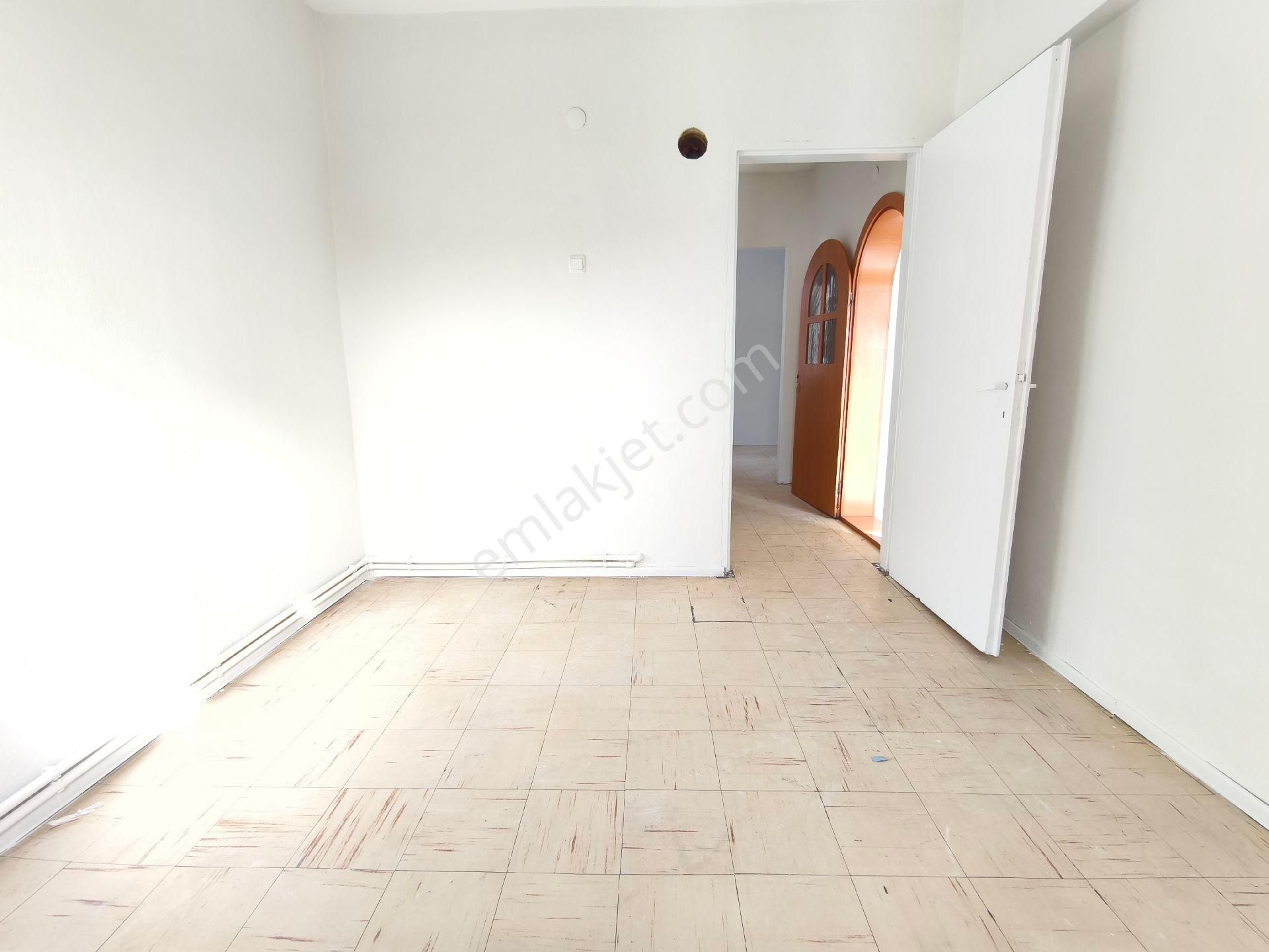 Pera'dan Çankaya Mah.göçmen Evlerinde Kiralık 2+1 Daire - Görsel 20