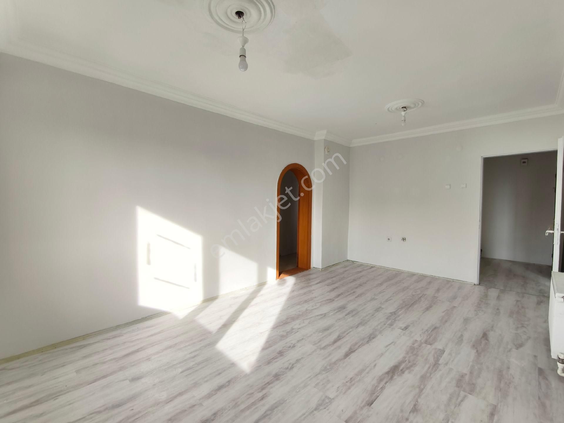 Pera'dan Çankaya Mah.göçmen Evlerinde Kiralık 2+1 Daire - Görsel 9