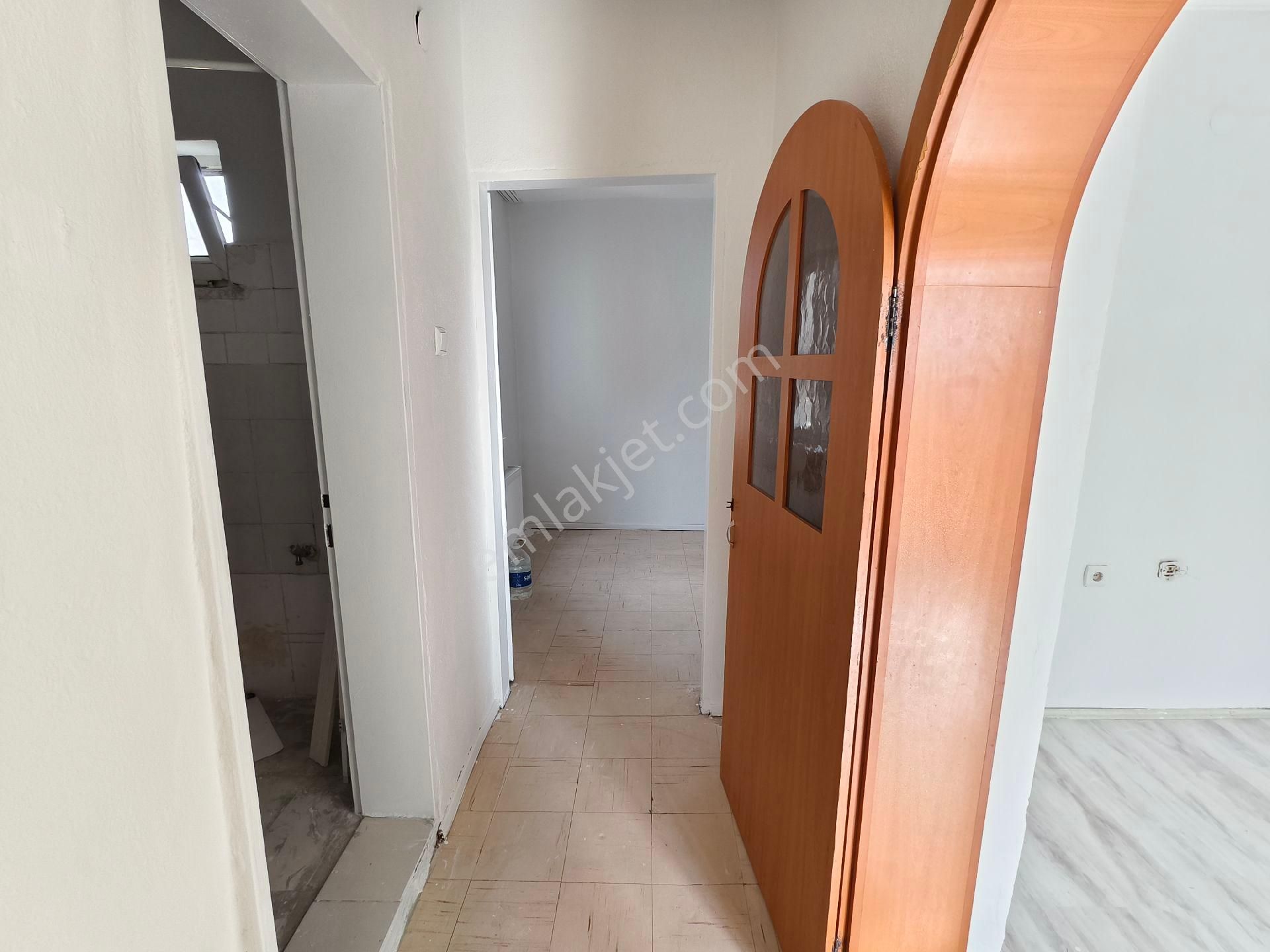 Pera'dan Çankaya Mah.göçmen Evlerinde Kiralık 2+1 Daire - Görsel 21